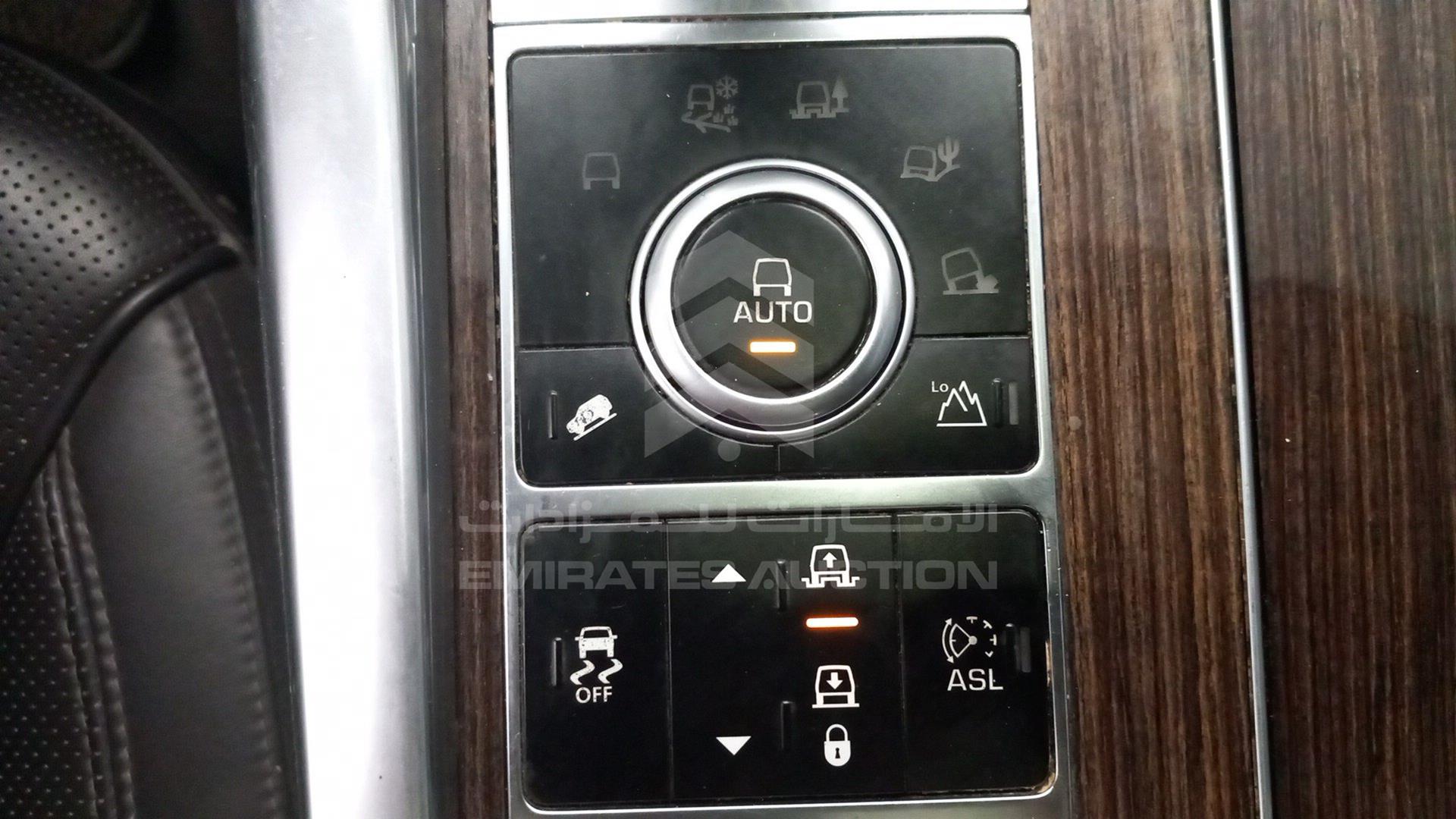 2014 RANGE ROVER HSE VIN: SALWA2VF3EA313179