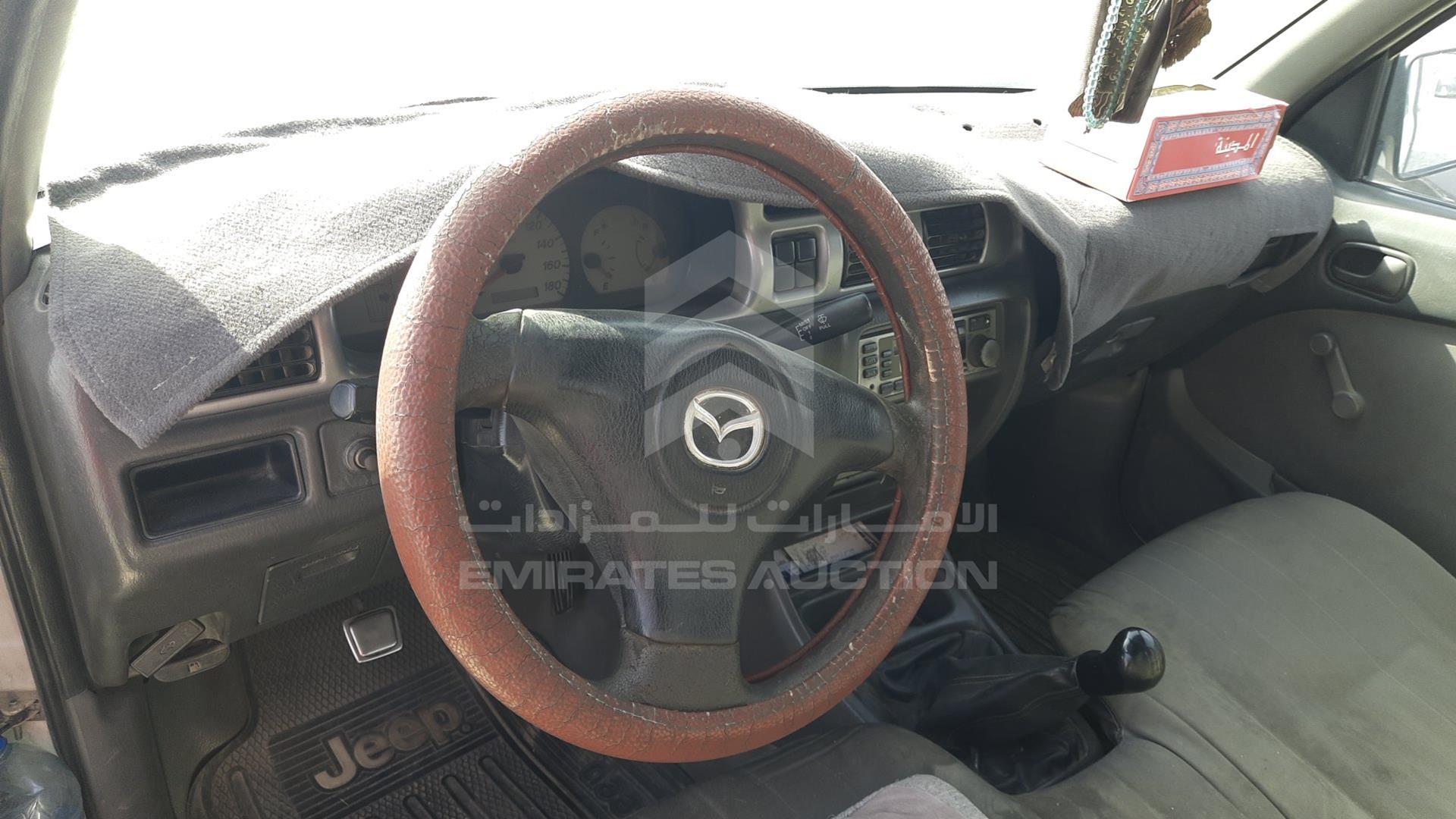 2005 MAZDA B2200 VIN: MM7UN23295W373896