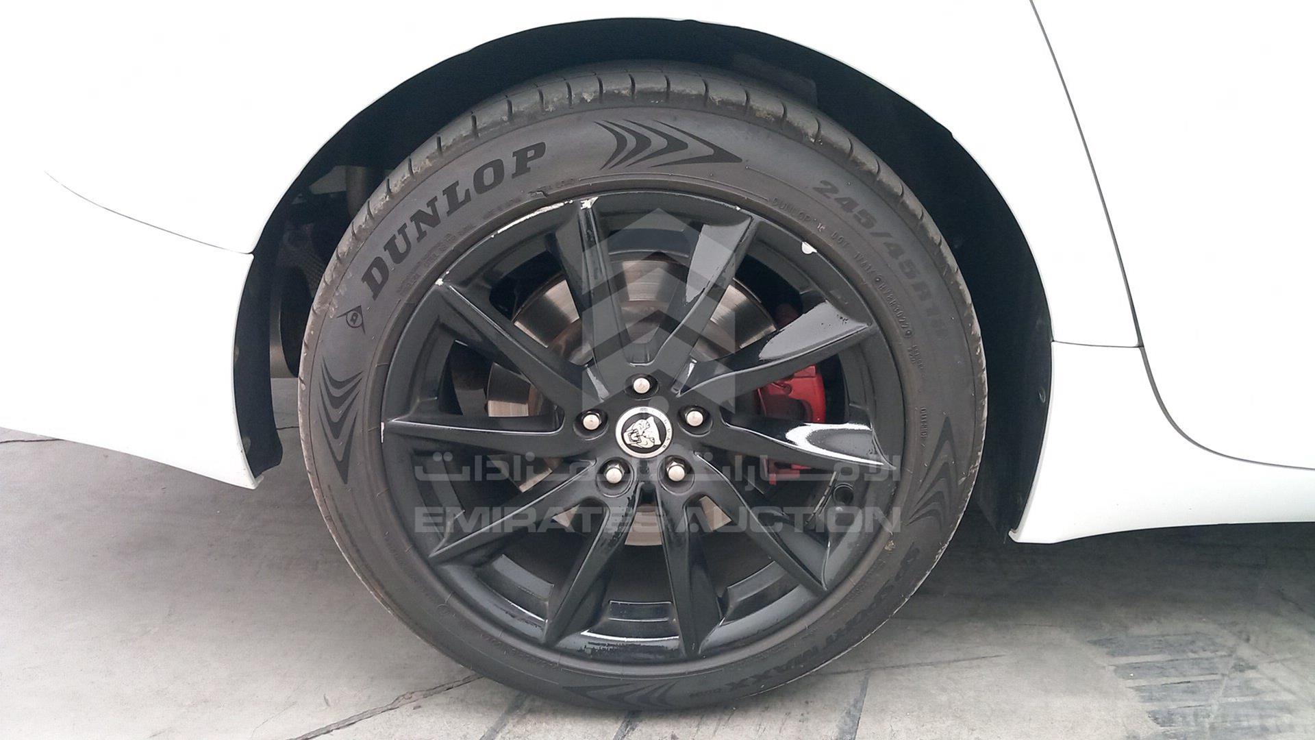 2012 JAGUAR XF VIN: SAJAA05F3CLS53915