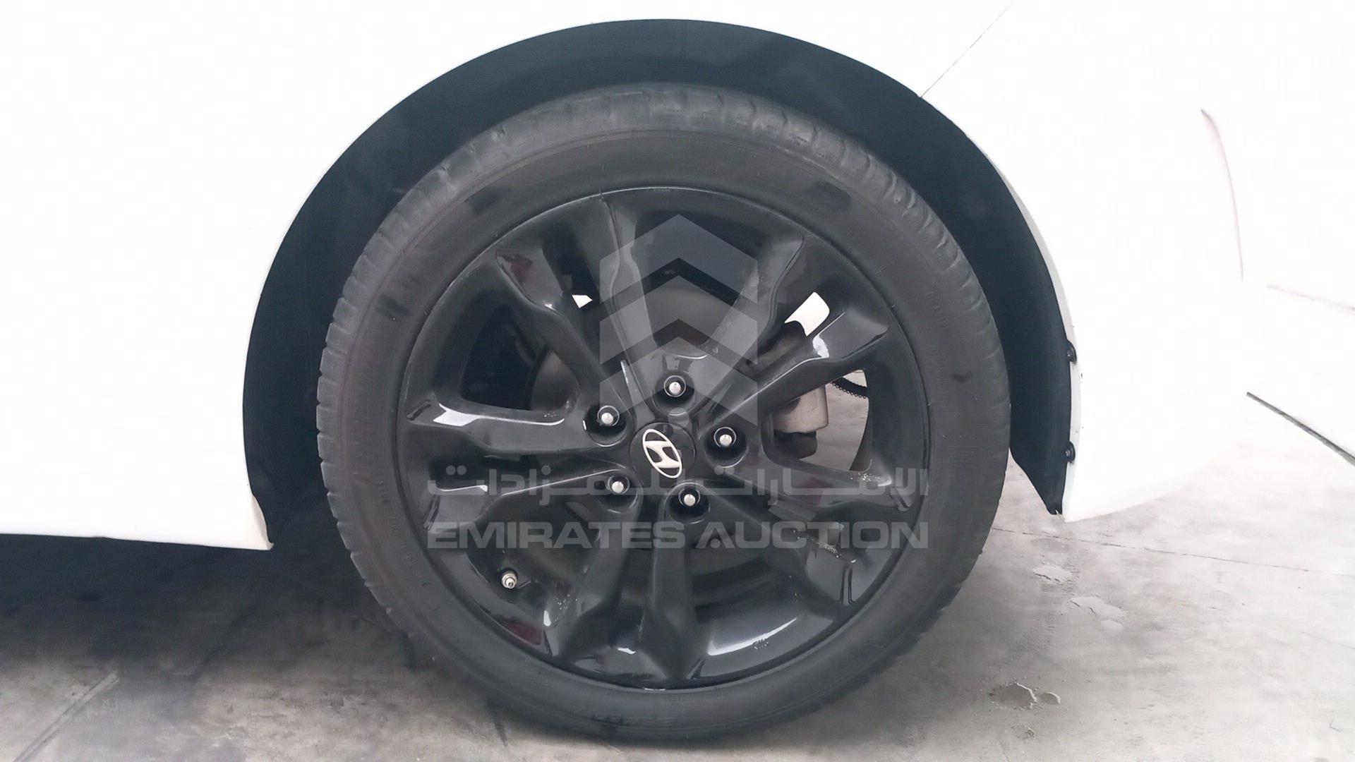 2017 HYUNDAI VELOSTER VIN: KMHTC6AD7HU310042