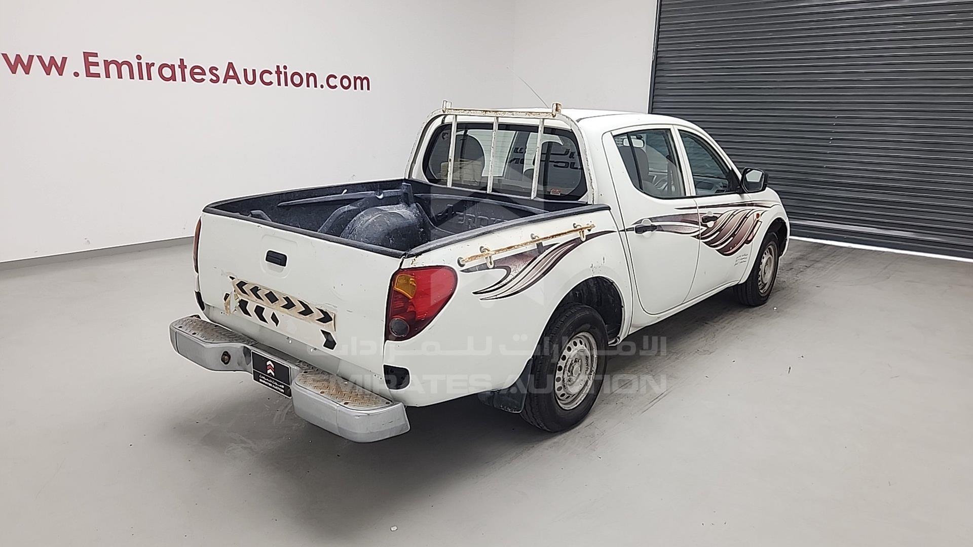 2008 MITSUBISHI L 200 VIN: MMBJNKA508D056267