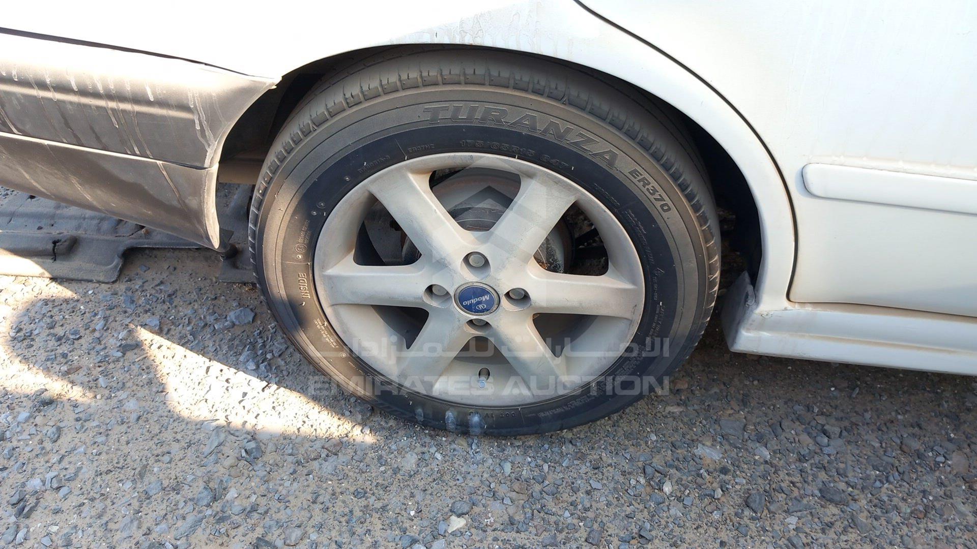2000 TOYOTA COROLLA VIN: JT2BA13E9Y3101656