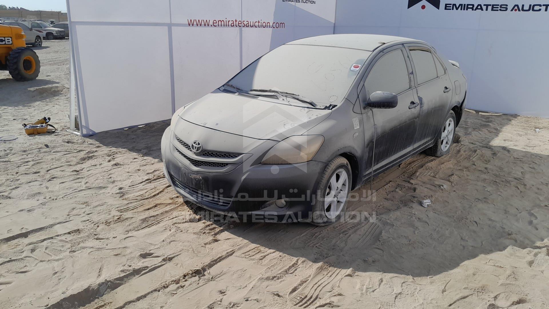 2008 TOYOTA YARIS VIN: JTDBW923184005781