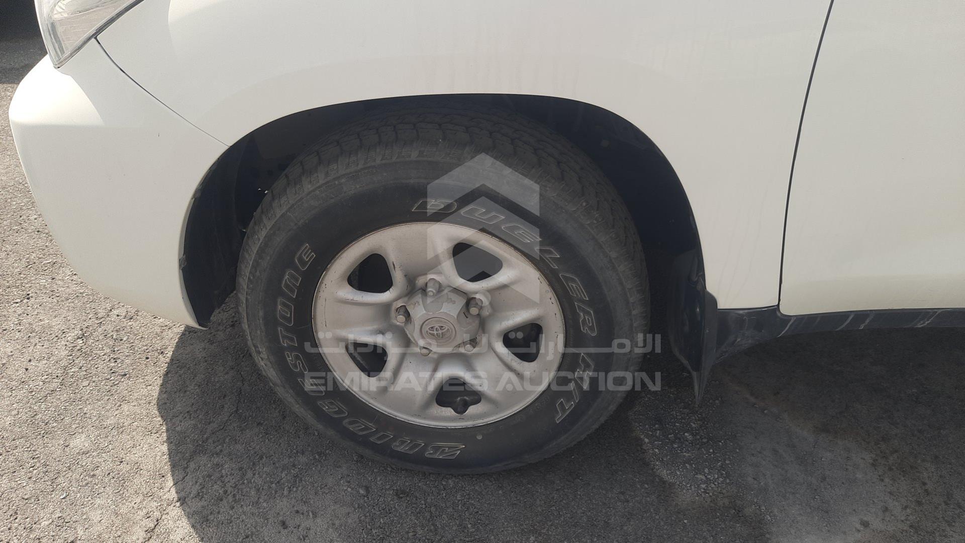 2012 TOYOTA LAND CRUISER VIN: JTMDU09J2C5056028