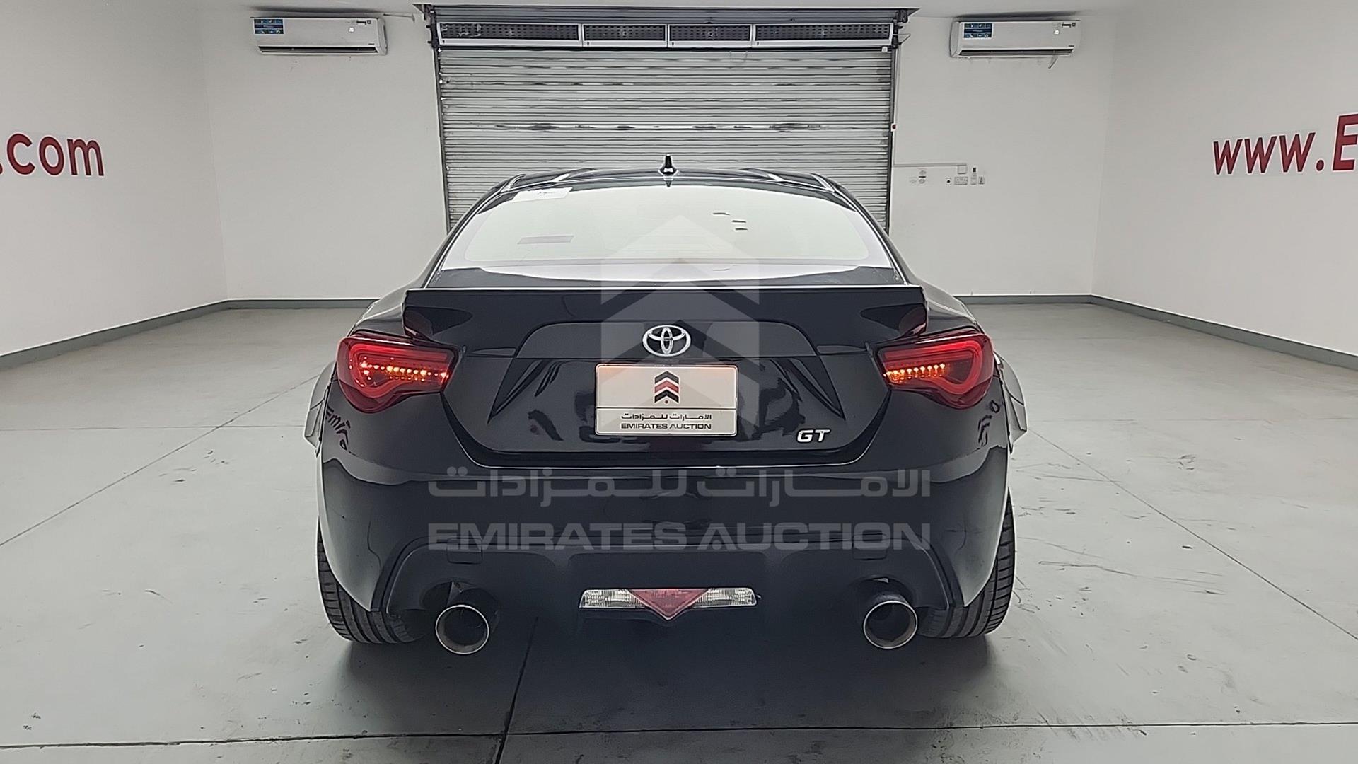 2015 TOYOTA GT86 VIN: JF1ZN11A4FG020893