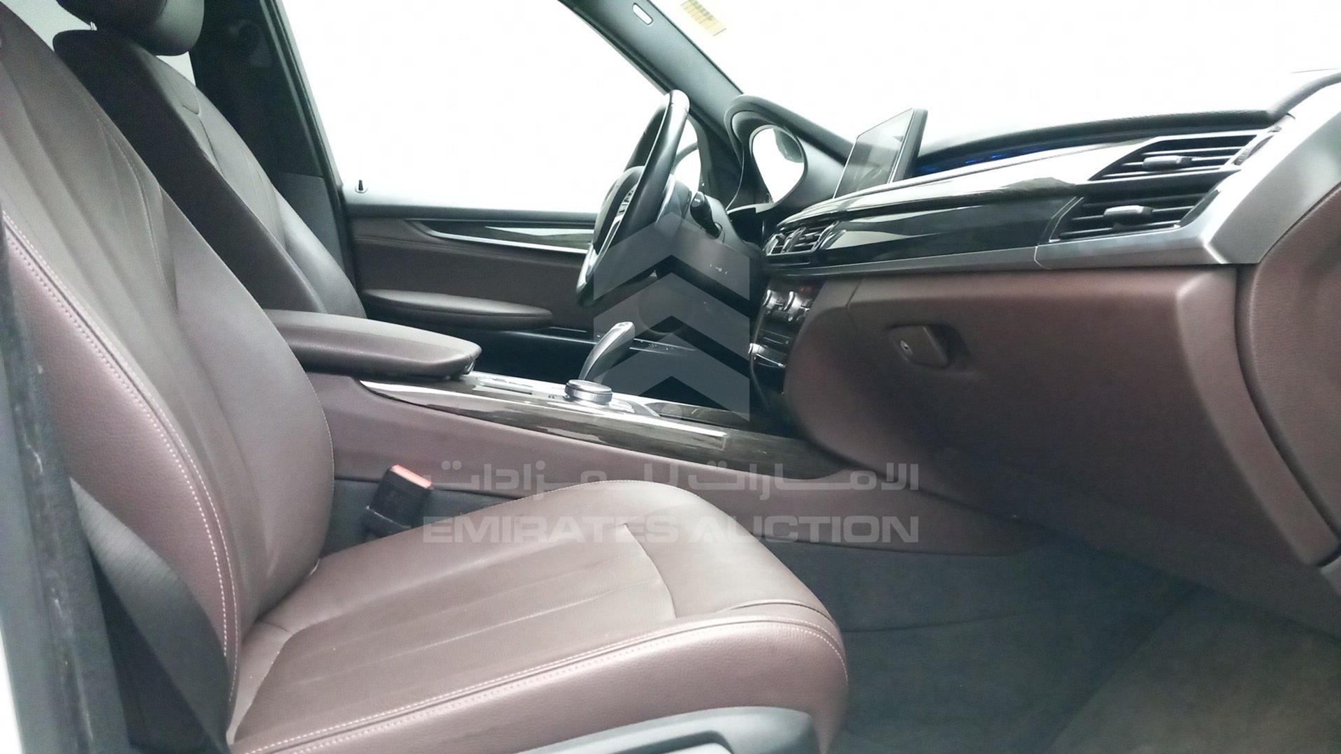 2018 BMW X5 VIN: 5UXKT0C59J0V98838