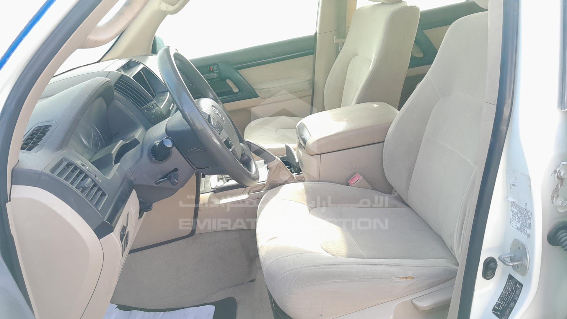 2014 TOYOTA LAND CRUISER VIN: JTMDU09J0E4094446
