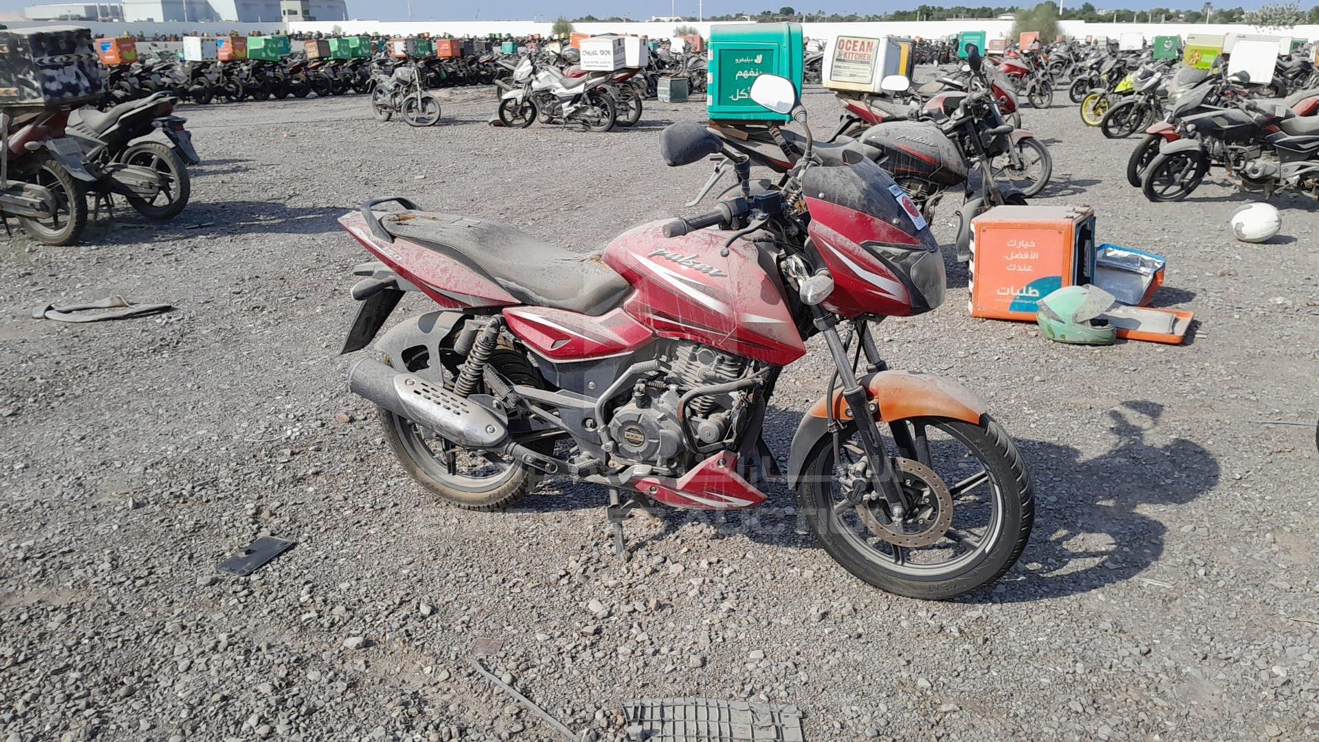 0 BAJAJ PULSAR VIN: MD2A11CX3LCE56607