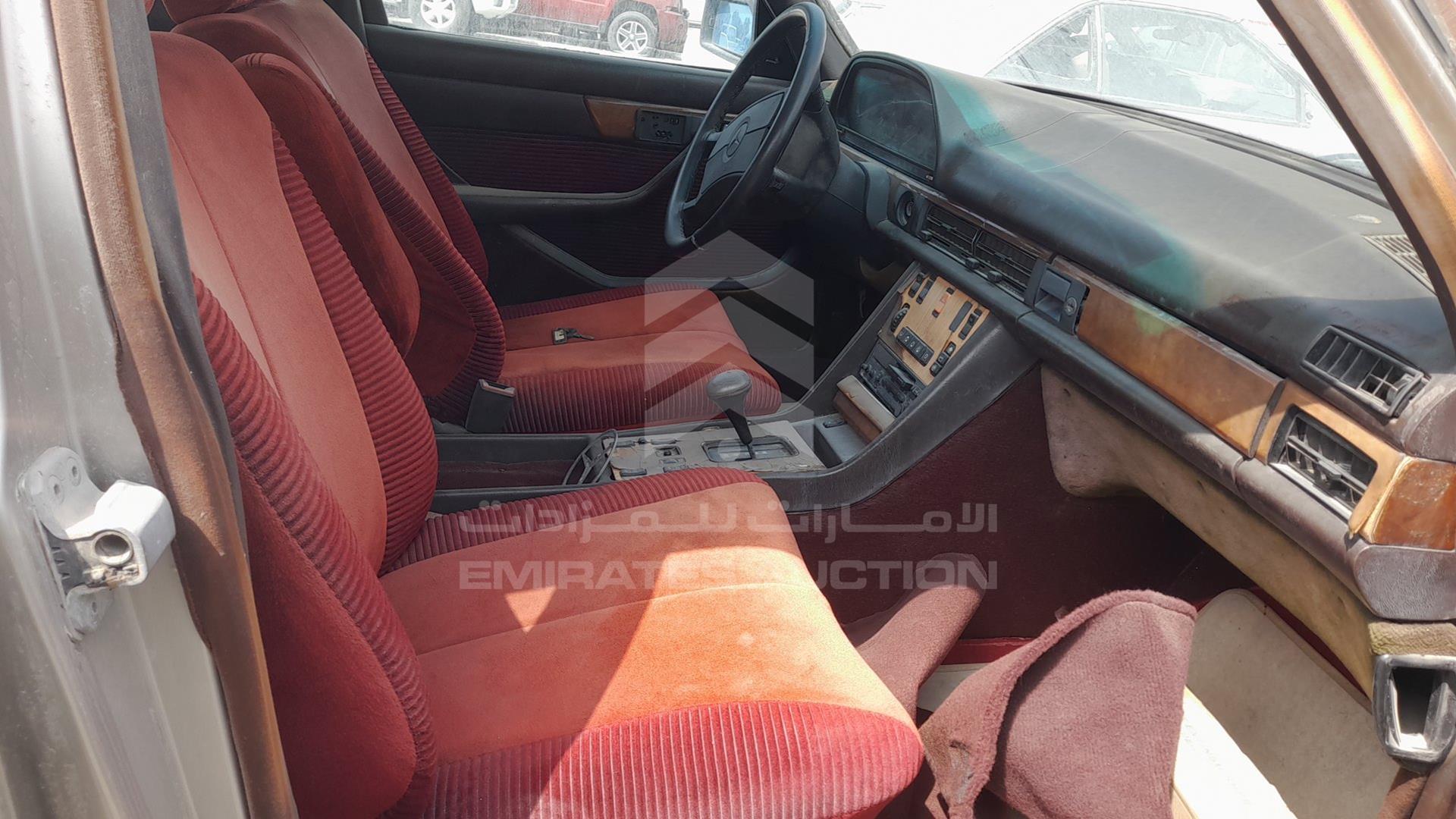 1987 MERCEDES SEL 560 VIN: WDB1260391A372756
