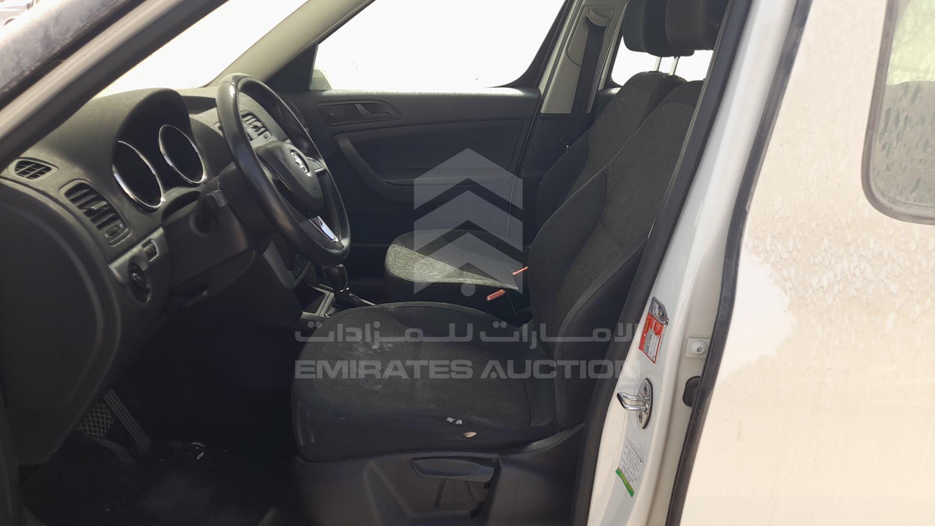 2015 SKODA YETI VIN: TMBJJ2ND0F6990002