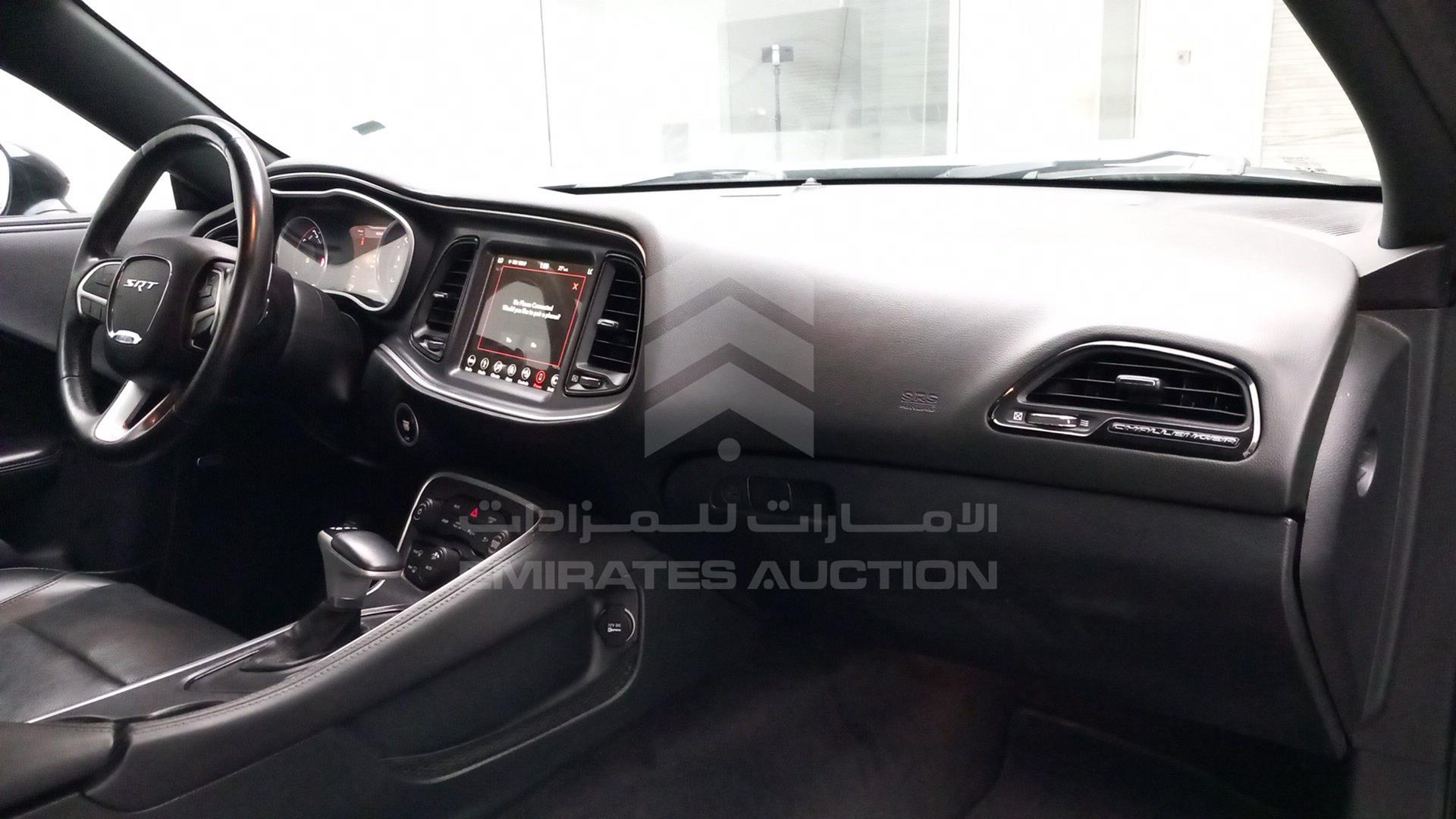 2018 DODGE CHALLENGER VIN: 2C3CDZGG1JH120724