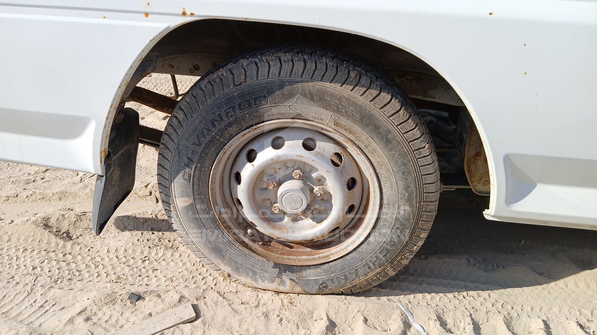2014 MITSUBISHI L 300 VIN: JMYHNP13WEA700751