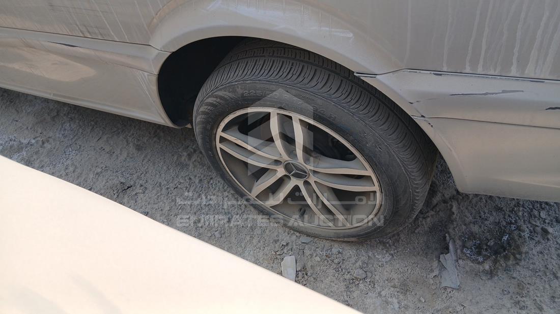 2015 Mercedes Vito — Rear Left Tyre — Photo 27