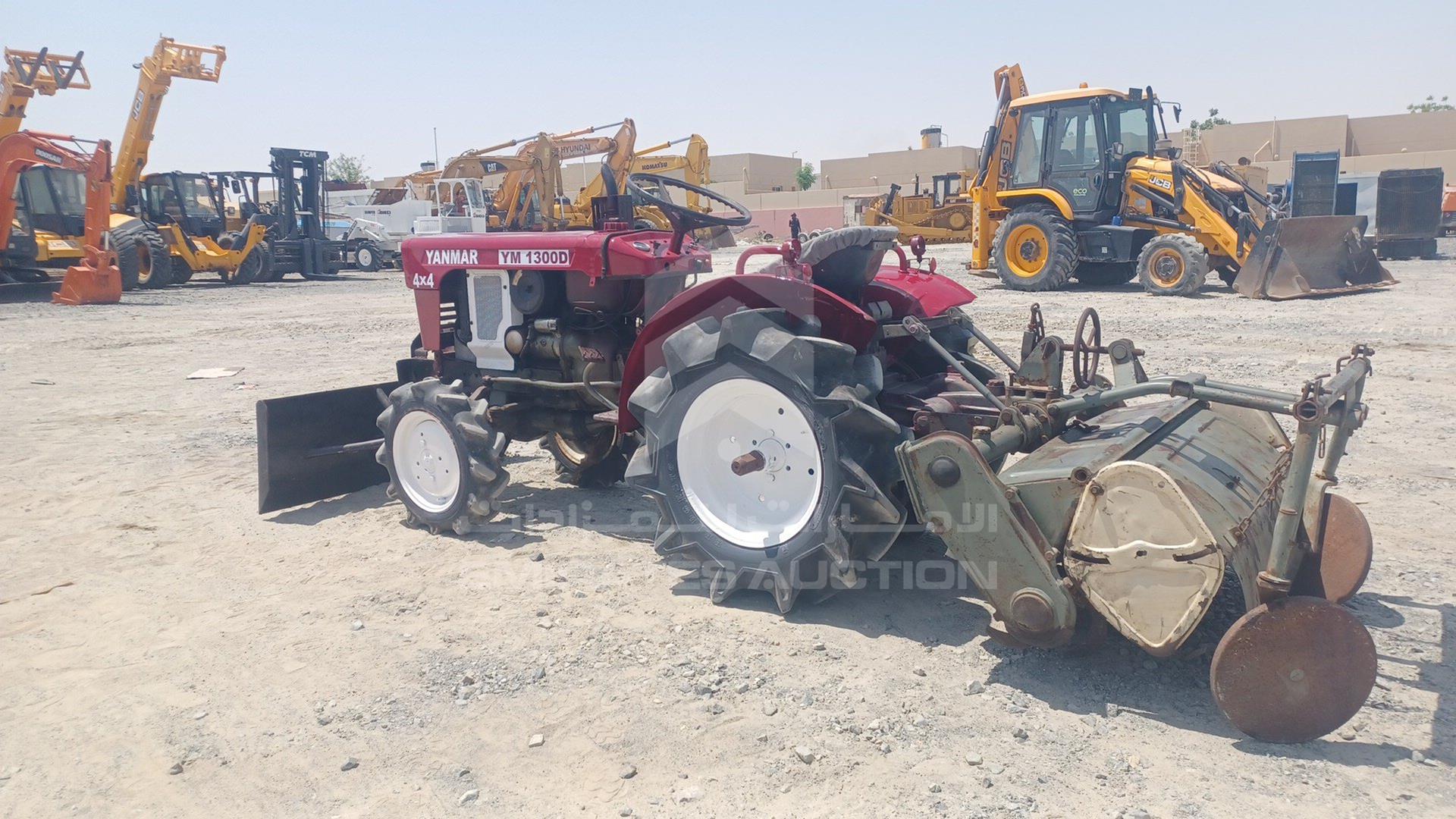 0 YANMAR --- VIN: YM1300D05827