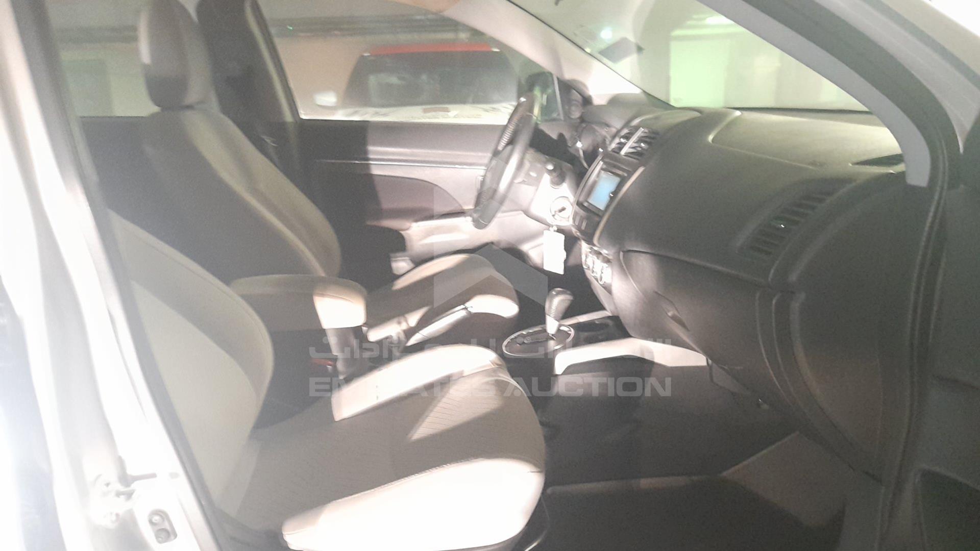 2014 MITSUBISHI ASX VIN: 4P3XTGA2WEE800046