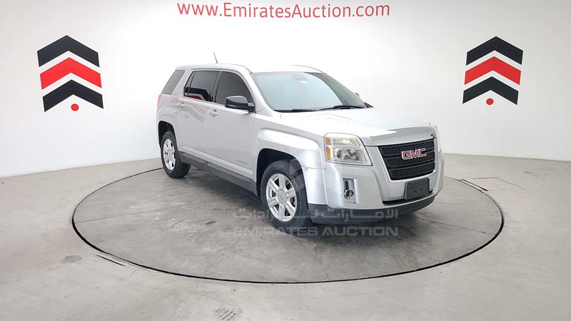 2GKAL8EKXF6303229 Auction: EmiratesAuction Lot: 412016 2GKAL8EKXF6303229 GMC Terrain 2015 SILVER Photo 15