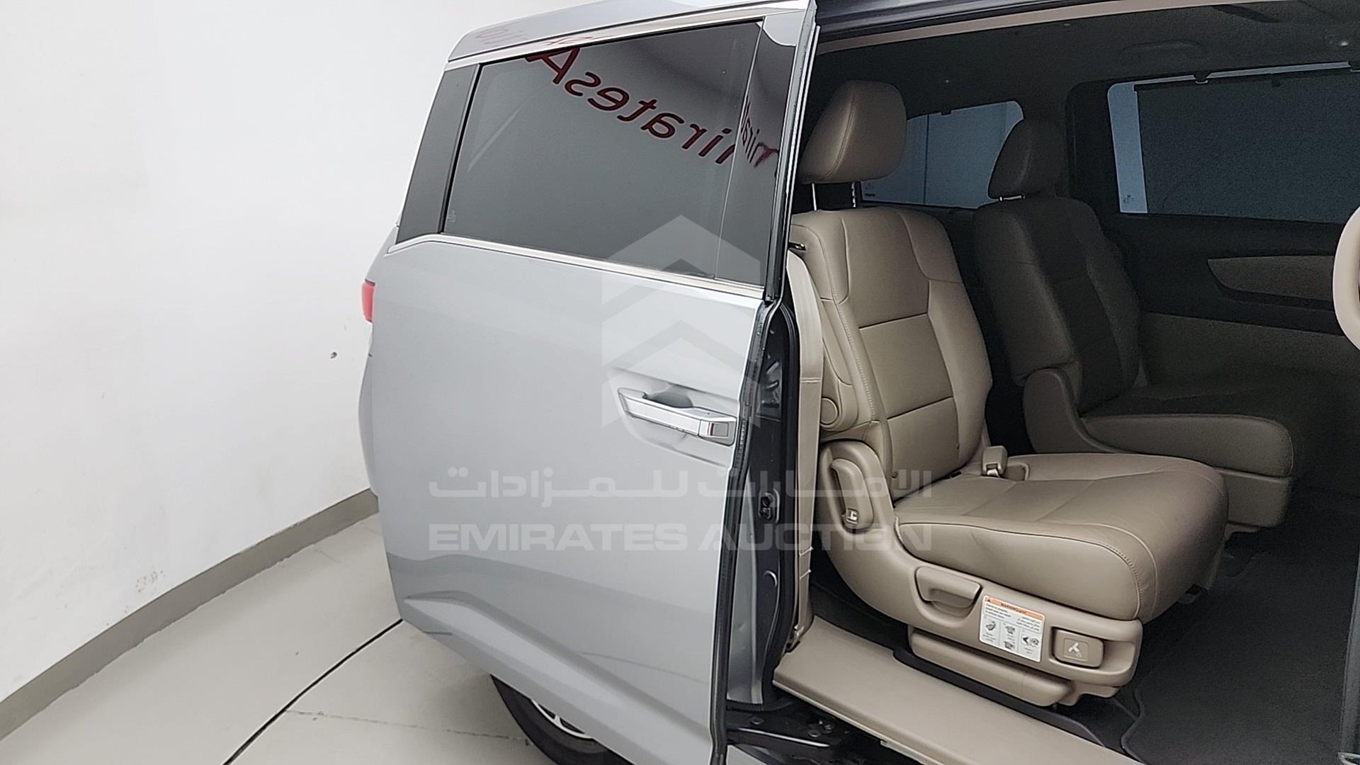 2016 HONDA ODYSSEY VIN: 5KBRL5894GB701569