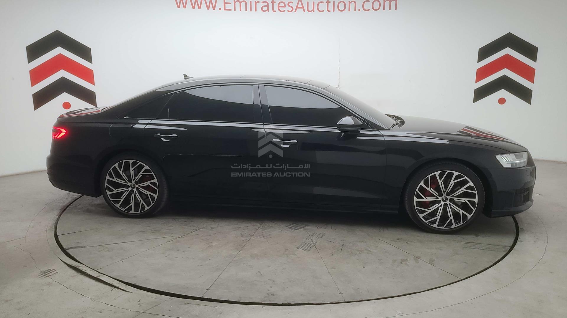 2021 AUDI A8 L VIN: WAUZZZF85MN018708