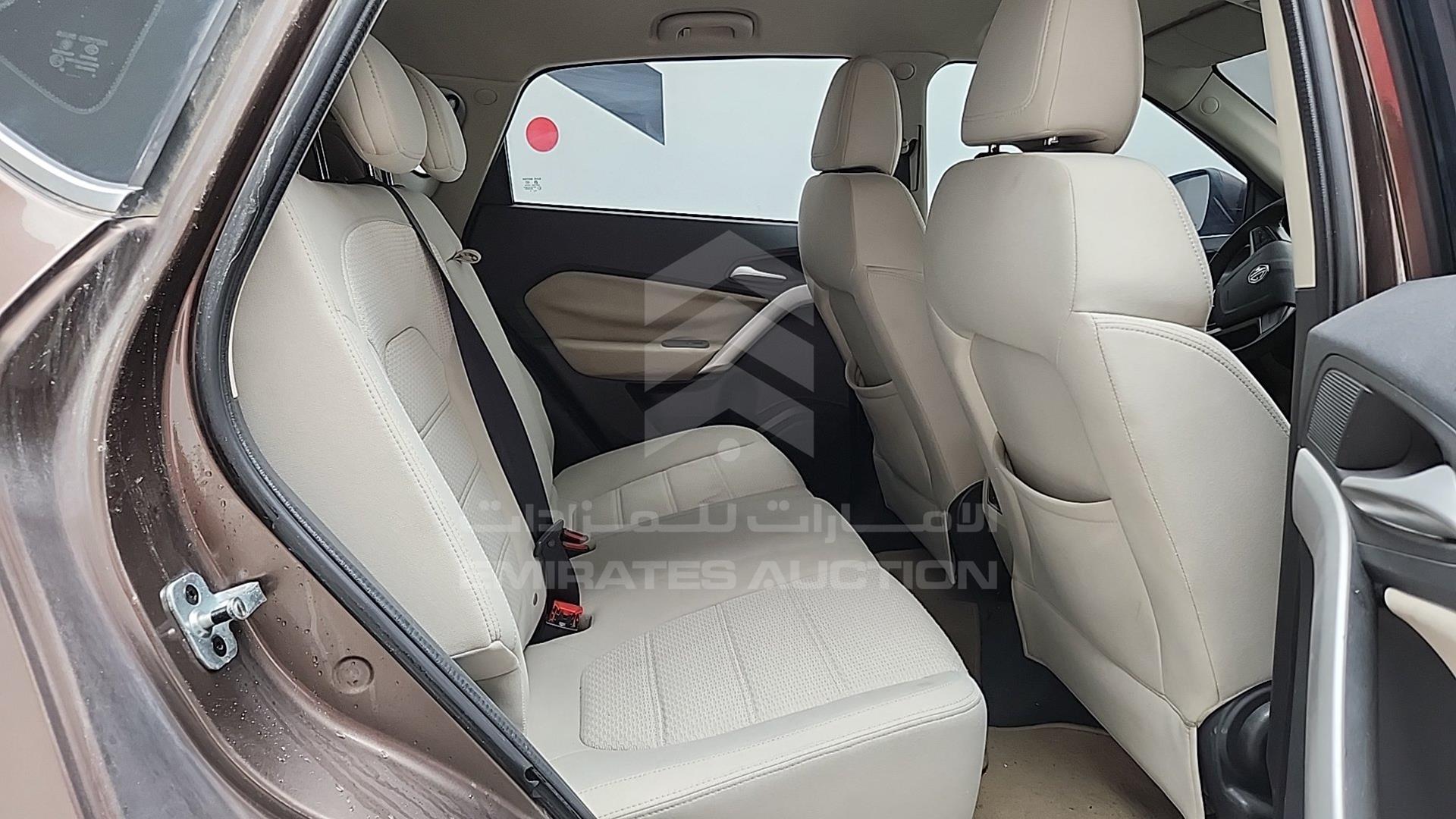 2016 MG GS VIN: LSJA24W34GS012141