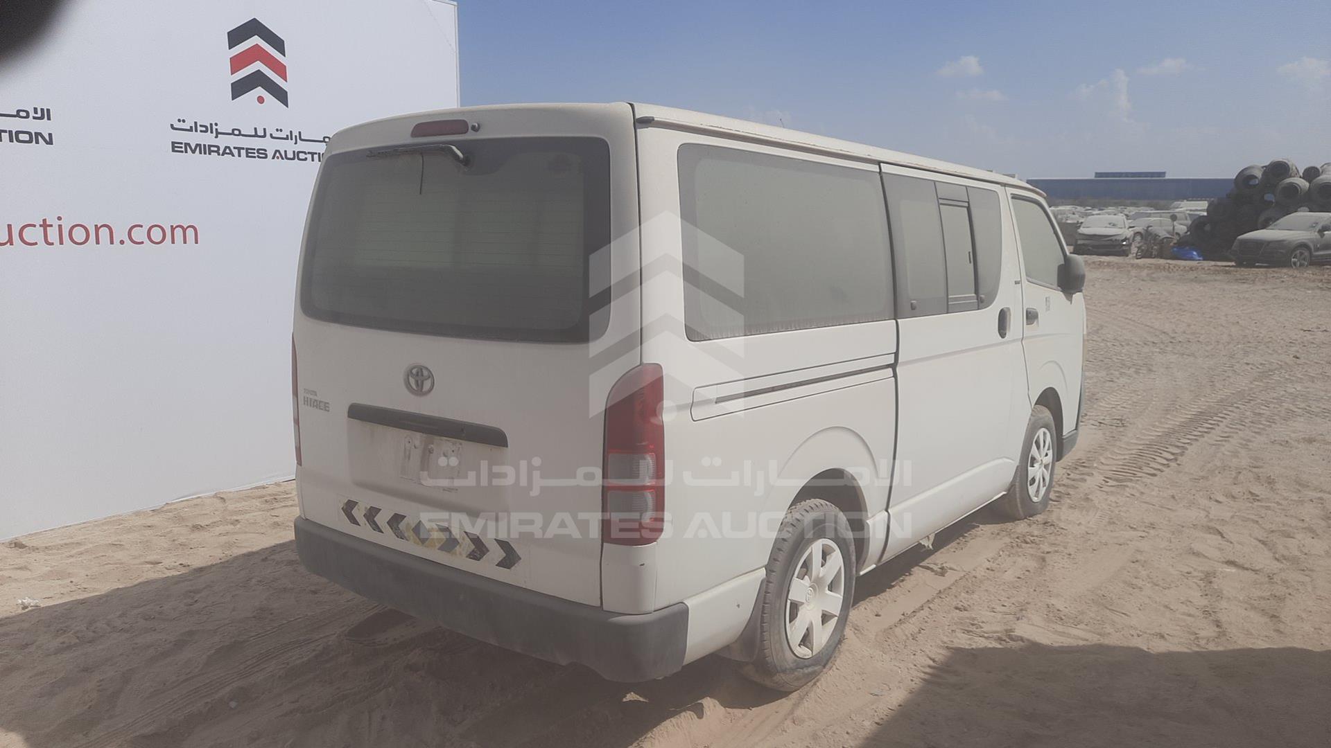 2006 TOYOTA HIACE VIN: JTGJX02P165001716