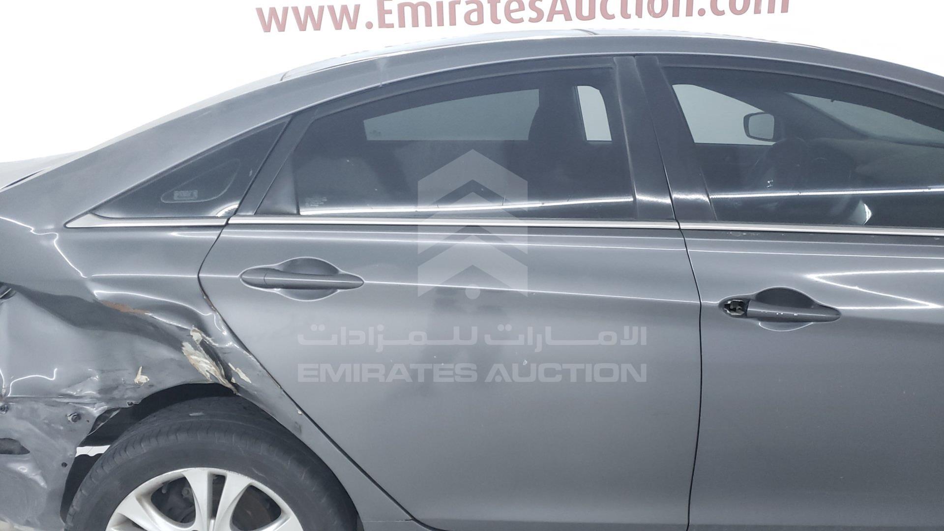 2012 HYUNDAI SONATA VIN: KMHEB41C3CA403156