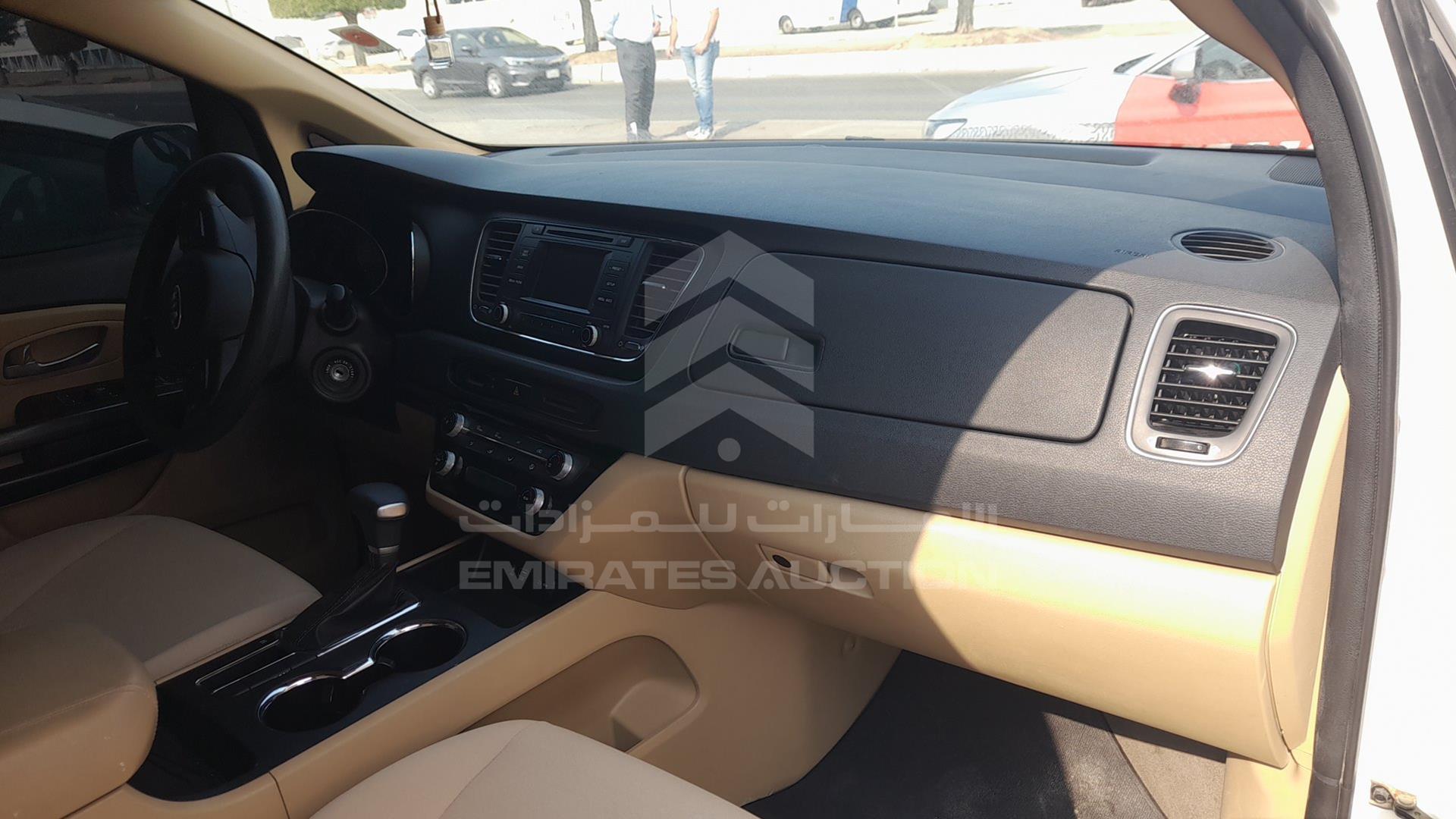 2020 KIA CARNIVAL VIN: KNAMB8121L6645488