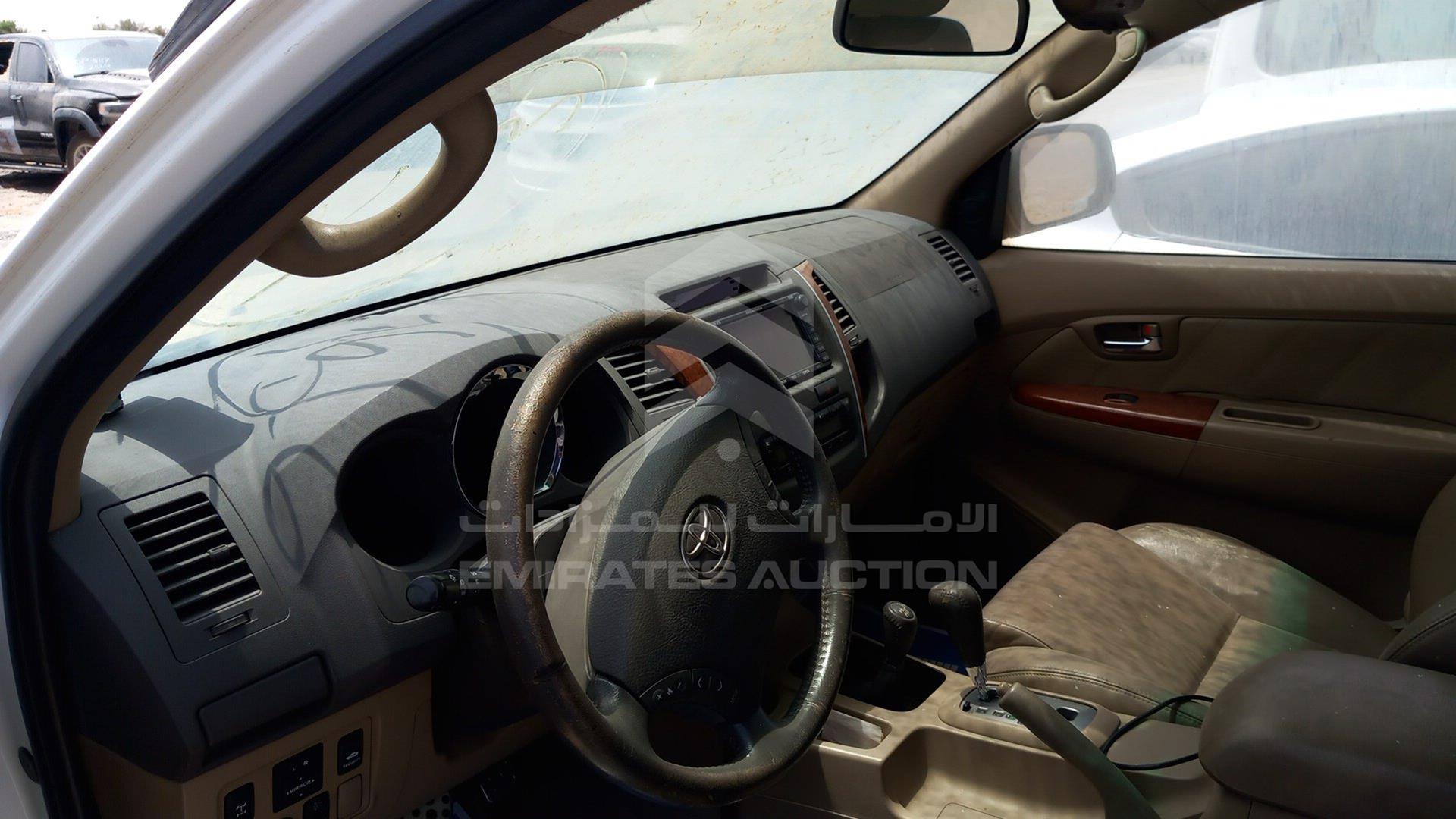 2009 TOYOTA FORTUNER VIN: MHFYU59G597009614