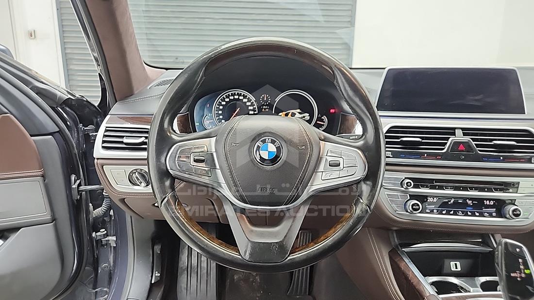 2016 BMW 740 LI — Steering & Mounted Controls — Photo 15