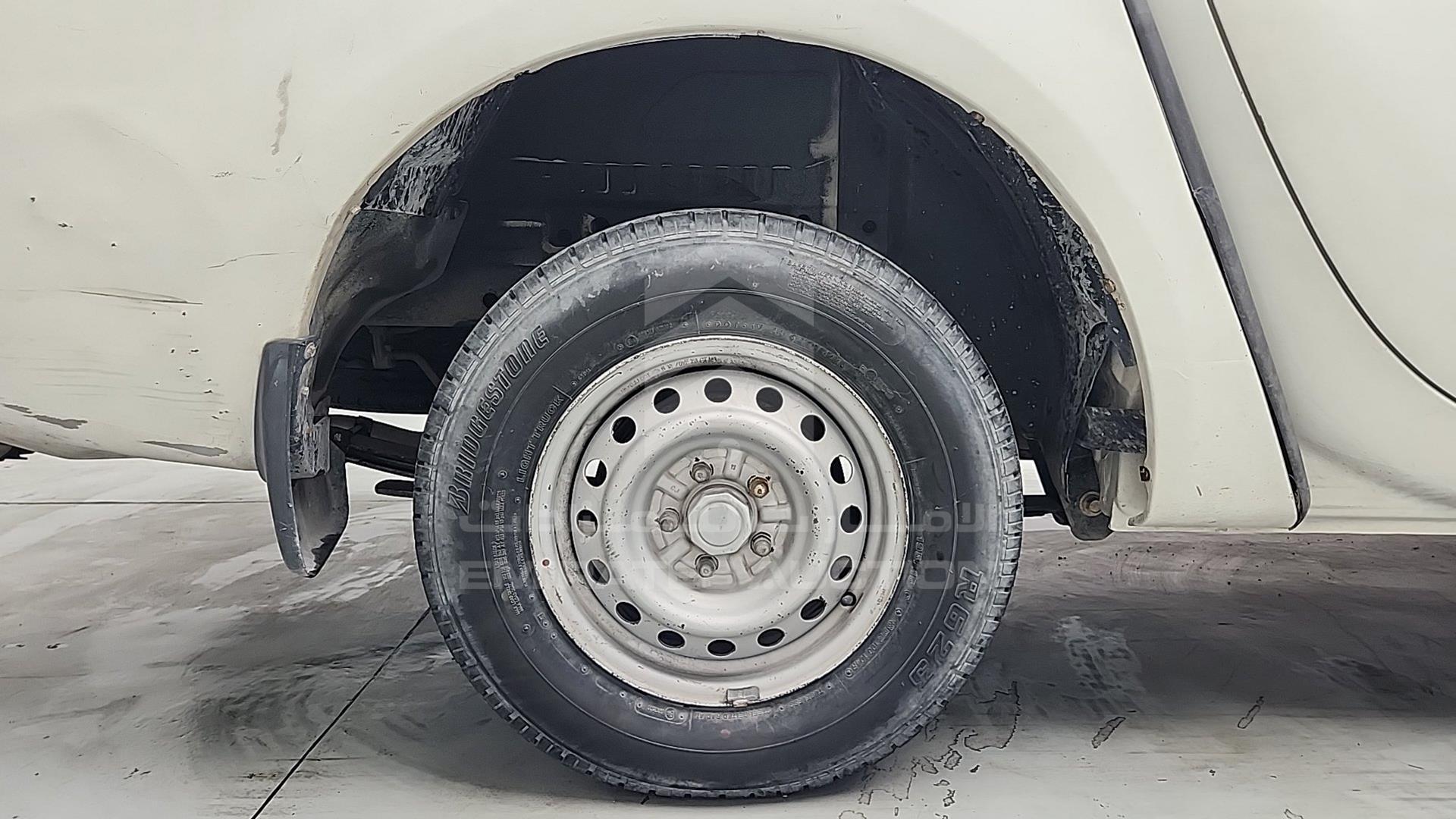 2012 MITSUBISHI L 200 VIN: MMBJNKA40CD053877