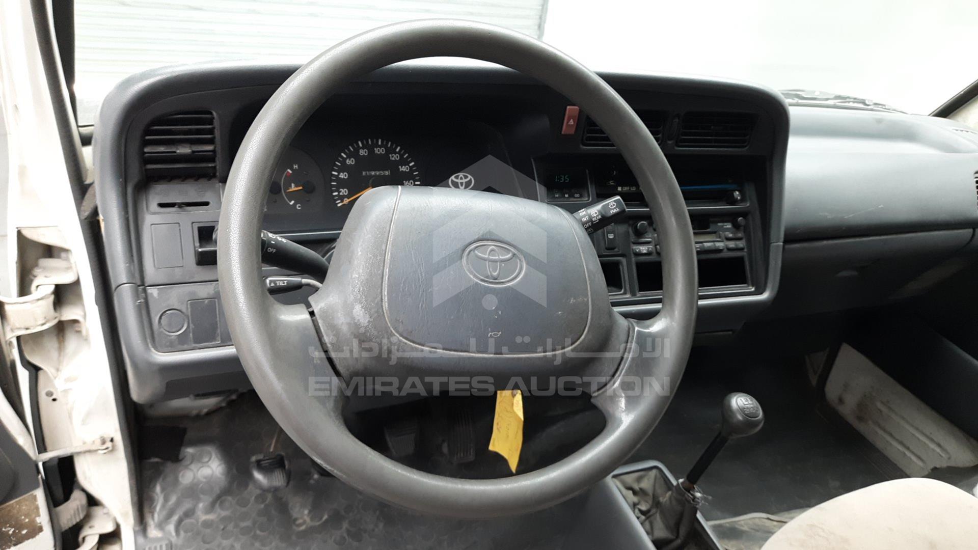 2003 TOYOTA HIACE VIN: JTCFR119537009974