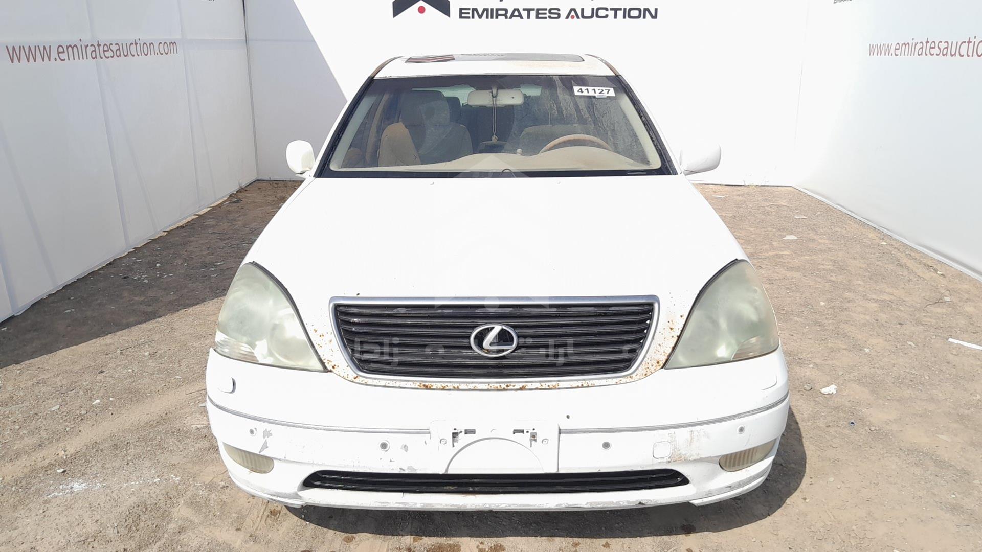 2001 LEXUS LS 430 VIN: JTHBN30F810020156