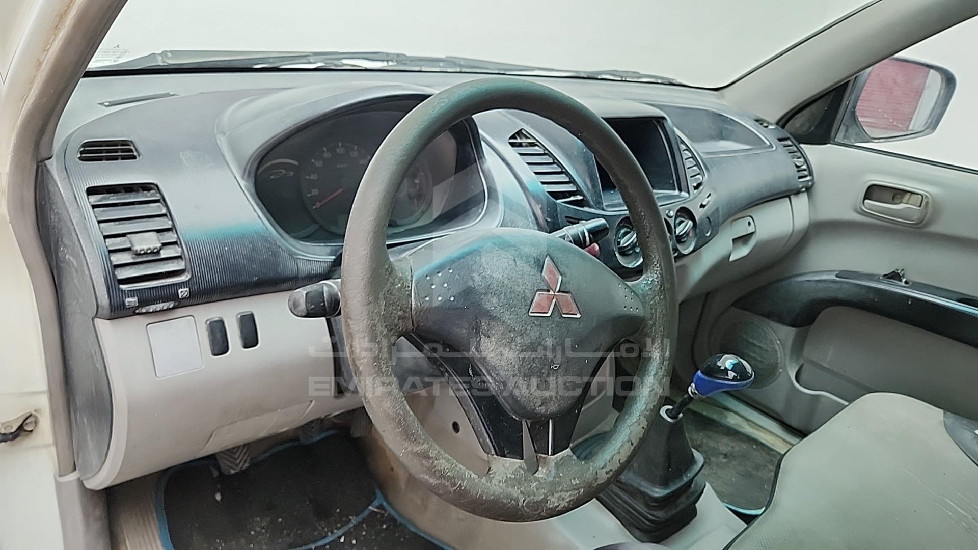 2012 MITSUBISHI L 200 VIN: MMBJNKA50CD022926