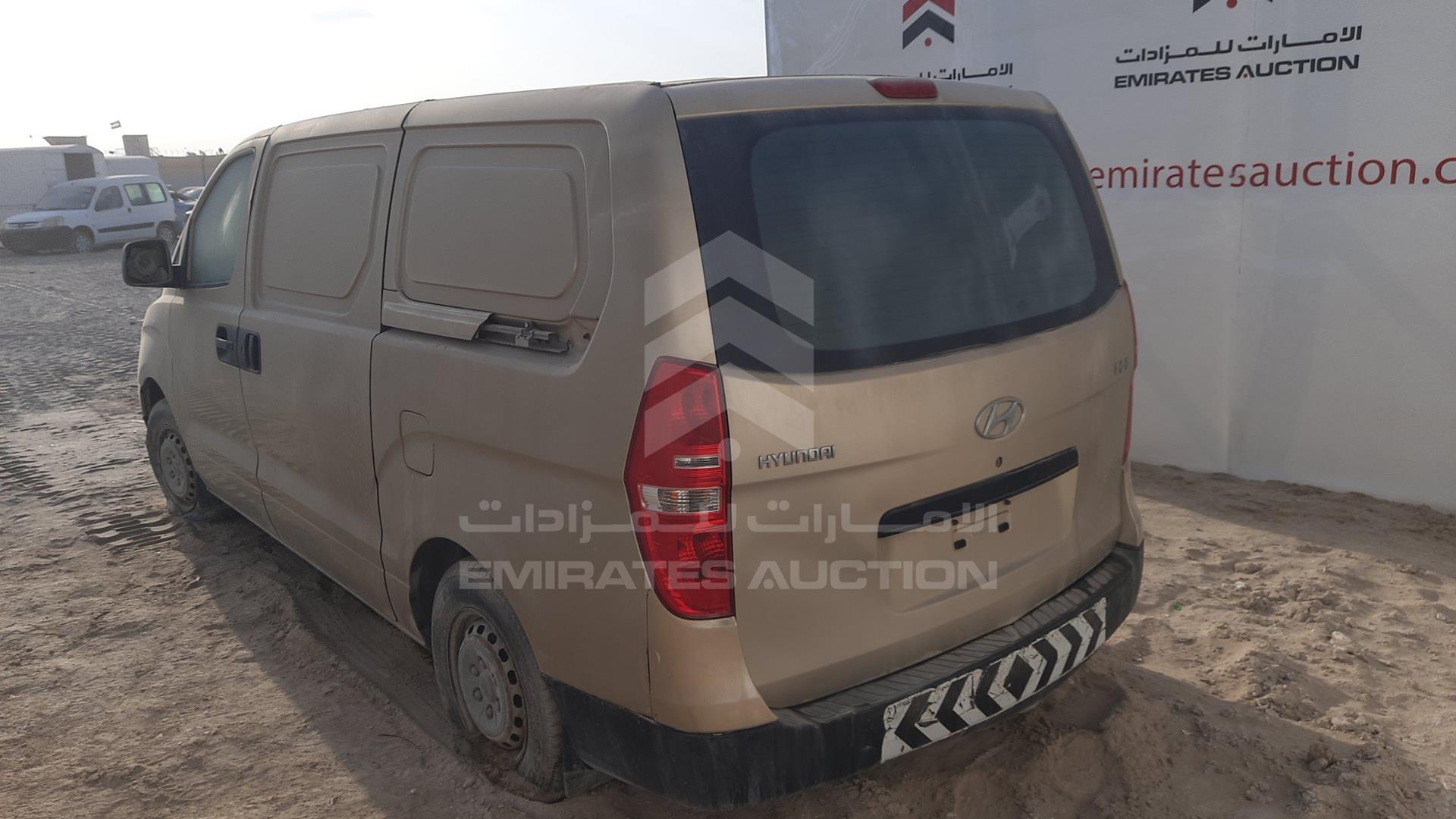 2009 HYUNDAI H1 VIN: KMHWG81R89U132698