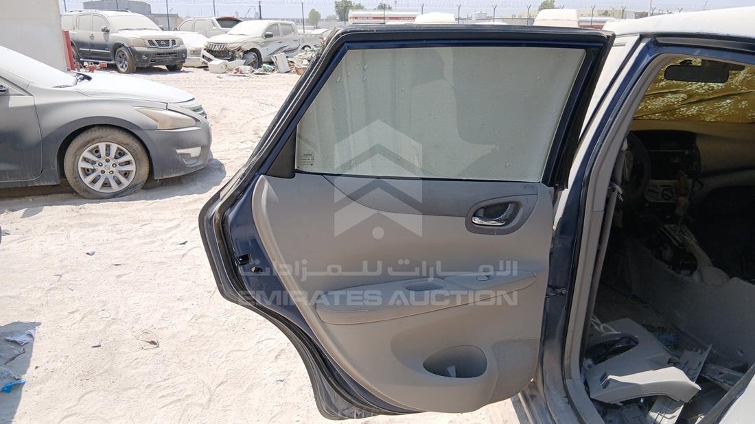 نيسان تيدا 2015 — الباب الخلفي الأيسر — صورة 19