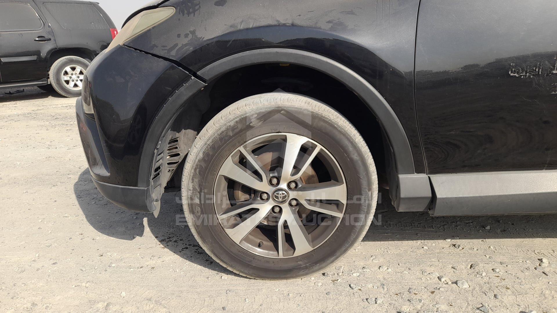 2016 TOYOTA RAV-4 VIN: JTMBF9EV7GD186588