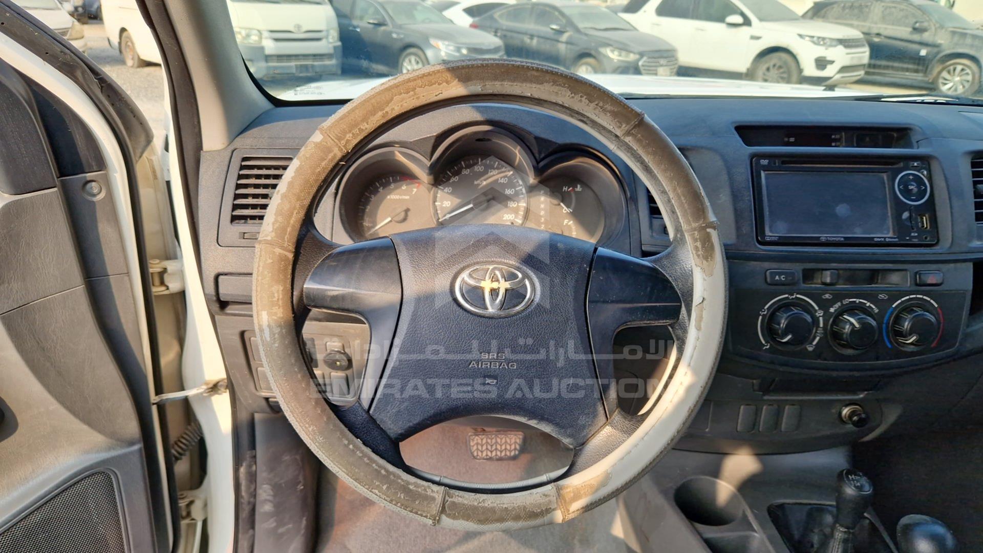 2015 TOYOTA HILUX VIN: MR0FX22G7F1144029