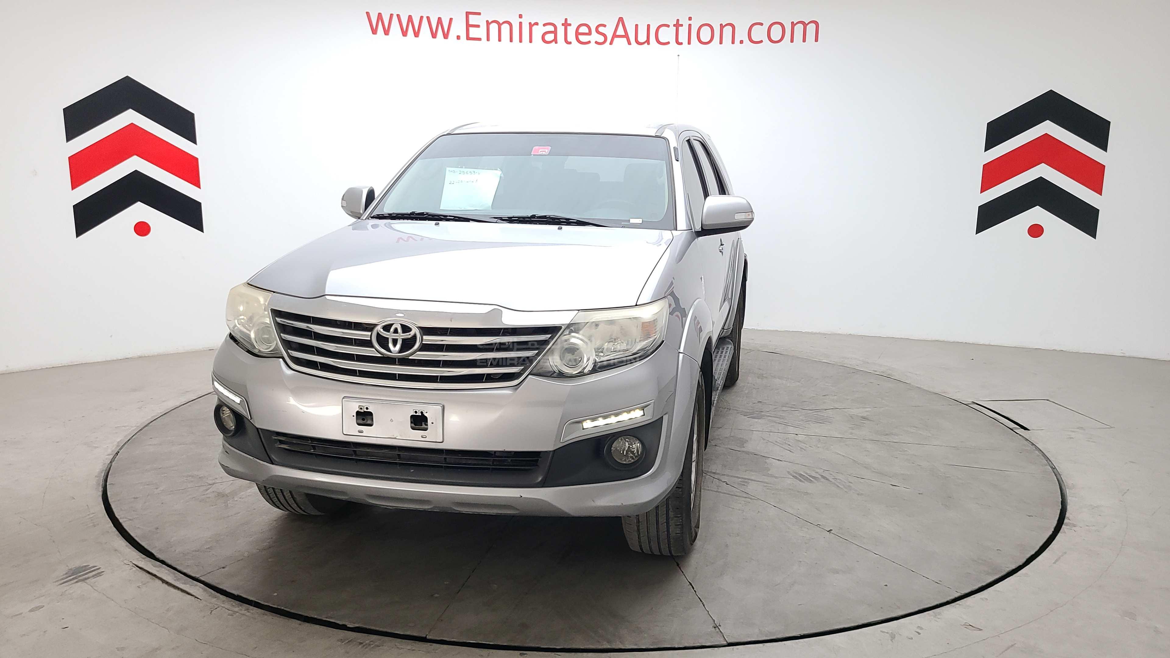 MHFYX59G2F8069864 - 2015 Toyota Fortuner - #428513
