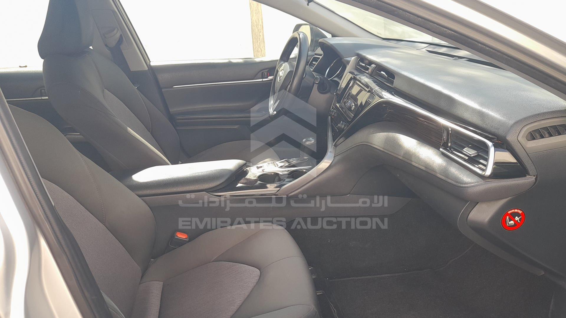 2018 TOYOTA CAMRY VIN: JTNB29HK8J3009084