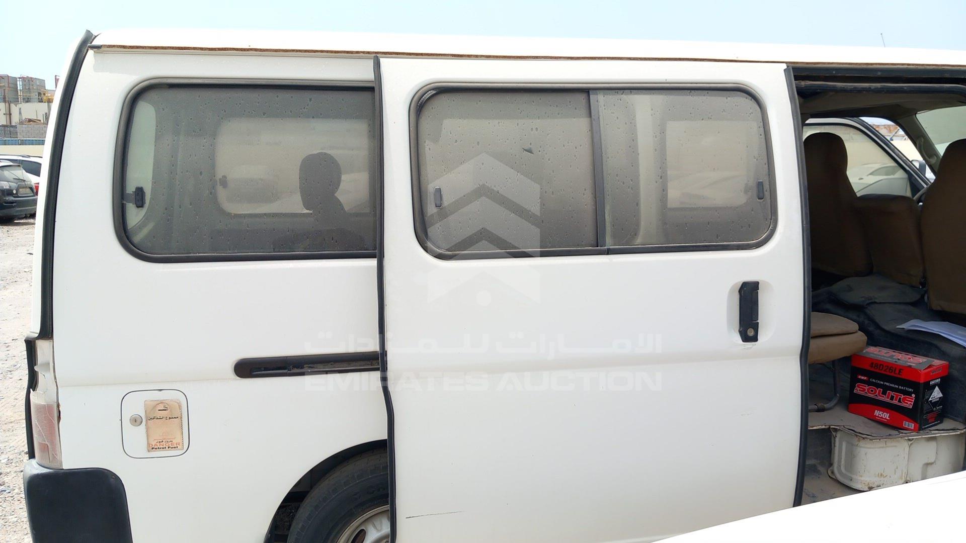 2005 NISSAN URVAN VIN: JN6FE54S95X417956