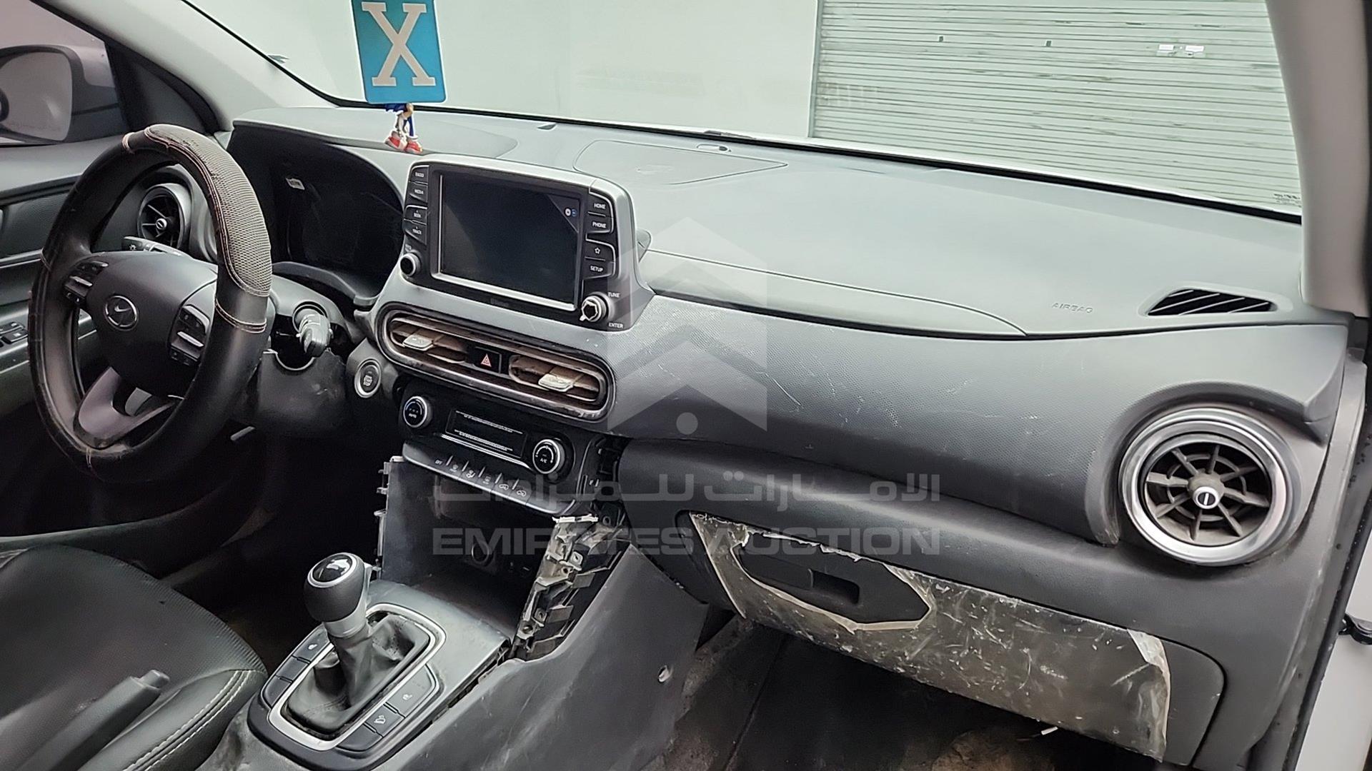 2022 HYUNDAI KONA VIN: KMHK281B3NU840464