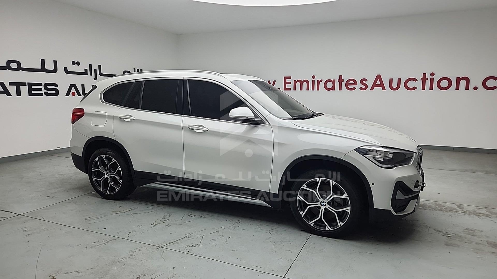 2021 BMW X1 VIN: WBXJG9C0XM5S11945