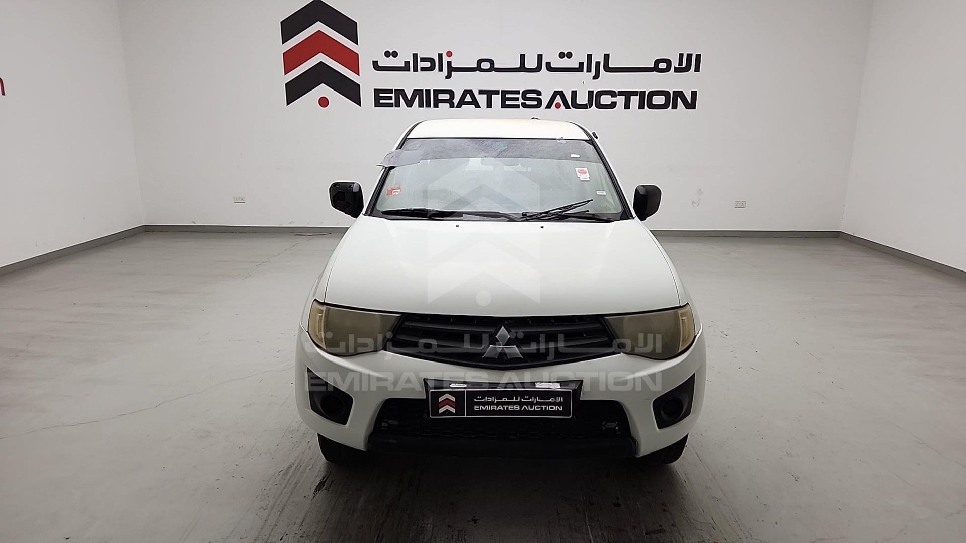 2013 MITSUBISHI L 200 VIN: MMBJNKA50DD007070