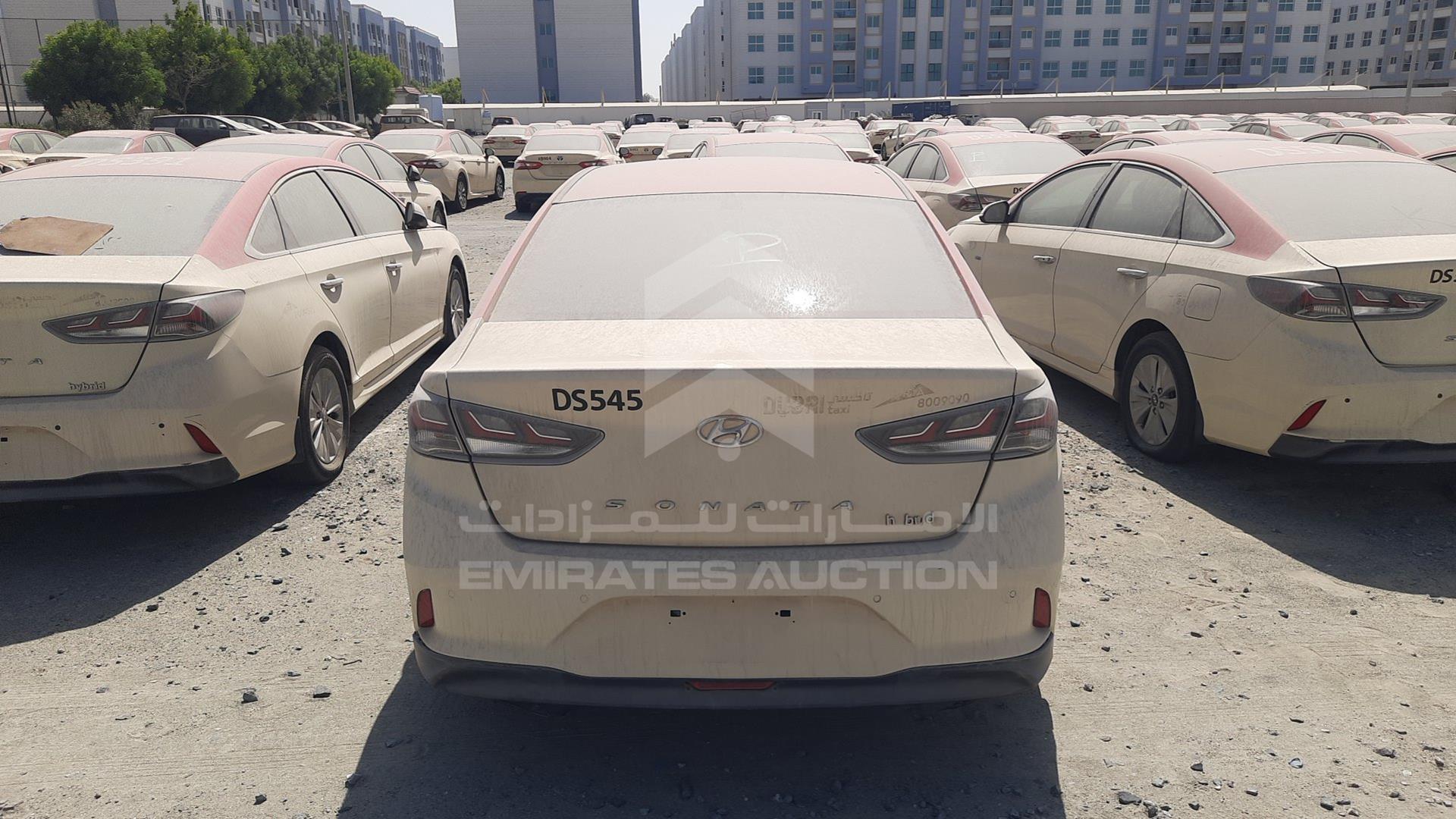 2019 HYUNDAI SONATA VIN: KMHE24136KA093020