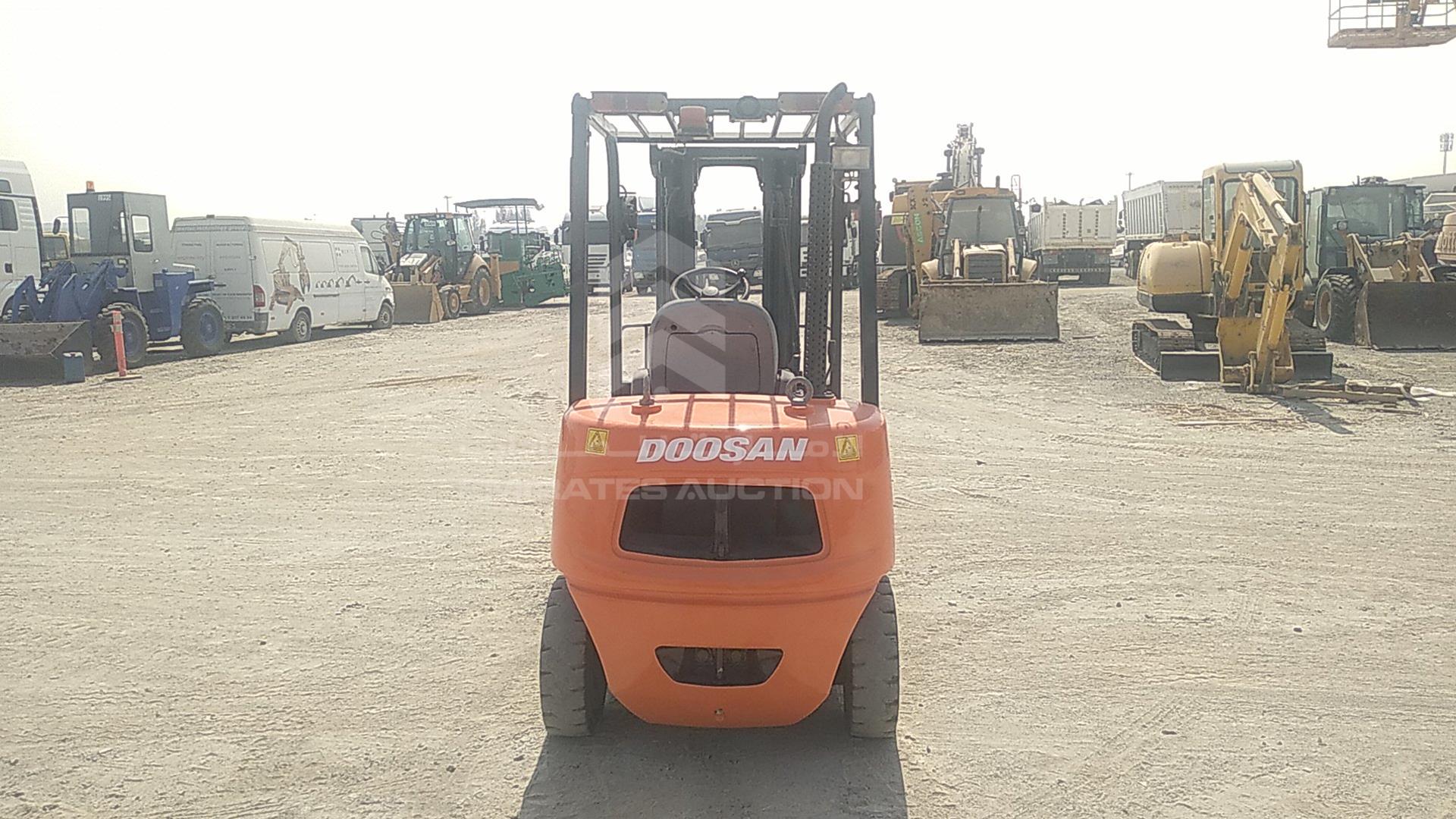 2016 DOOSAN --- VIN: FDA06124010575
