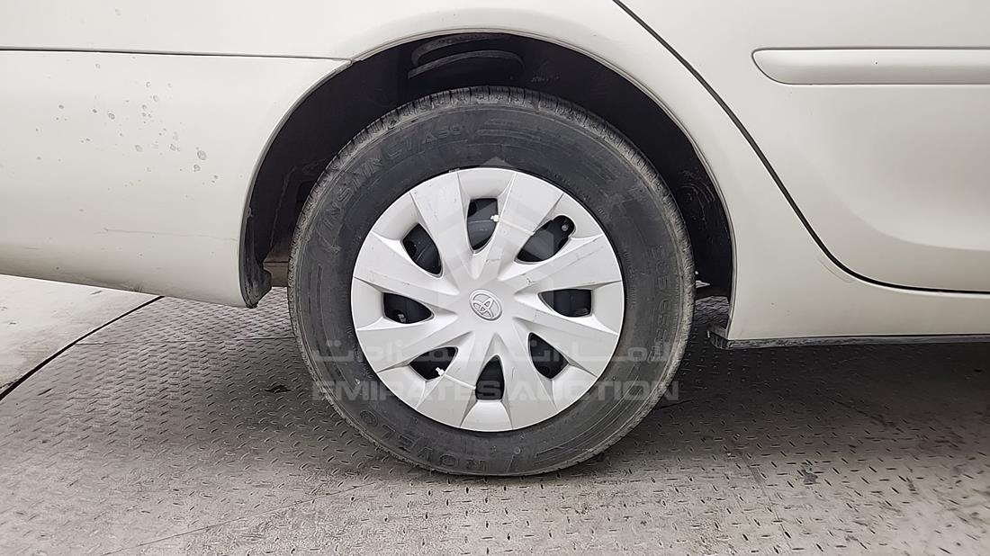 2004 Toyota Camry — Rear Right Tyre — Photo 37