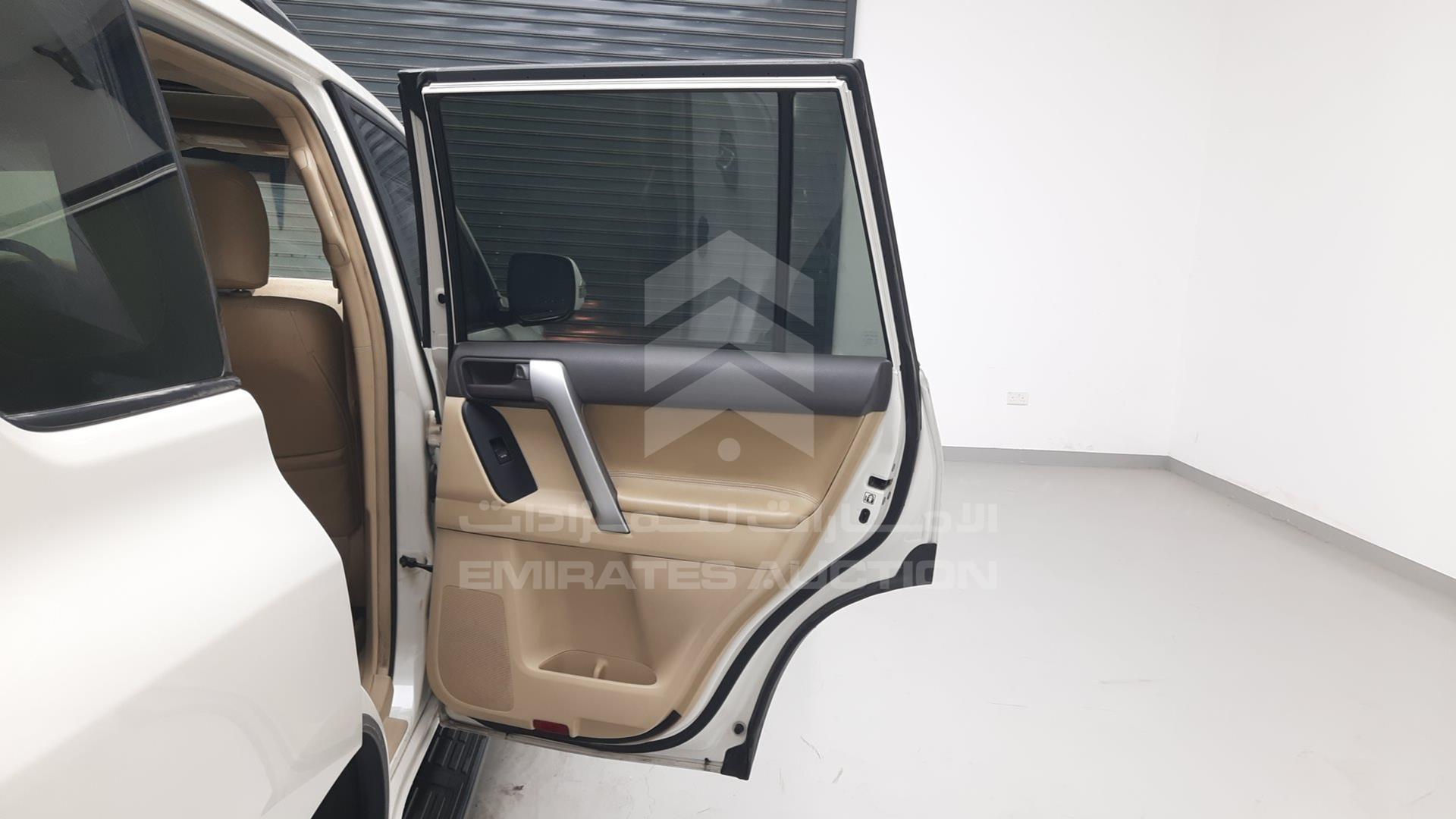 2014 TOYOTA LAND CRUISER PRADO VIN: JTEJU3FJ4EK068836