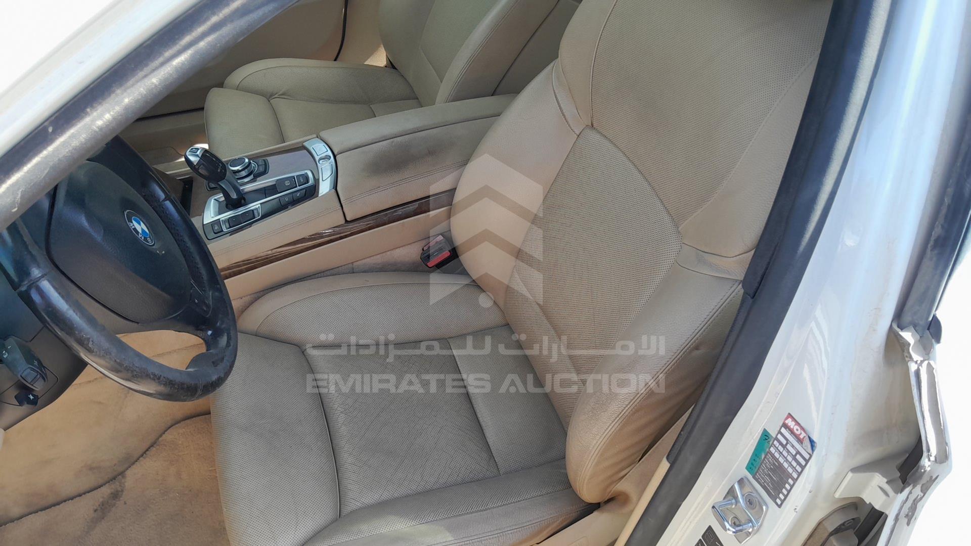 2009 BMW 740 LI VIN: WBAKB41039CY45684