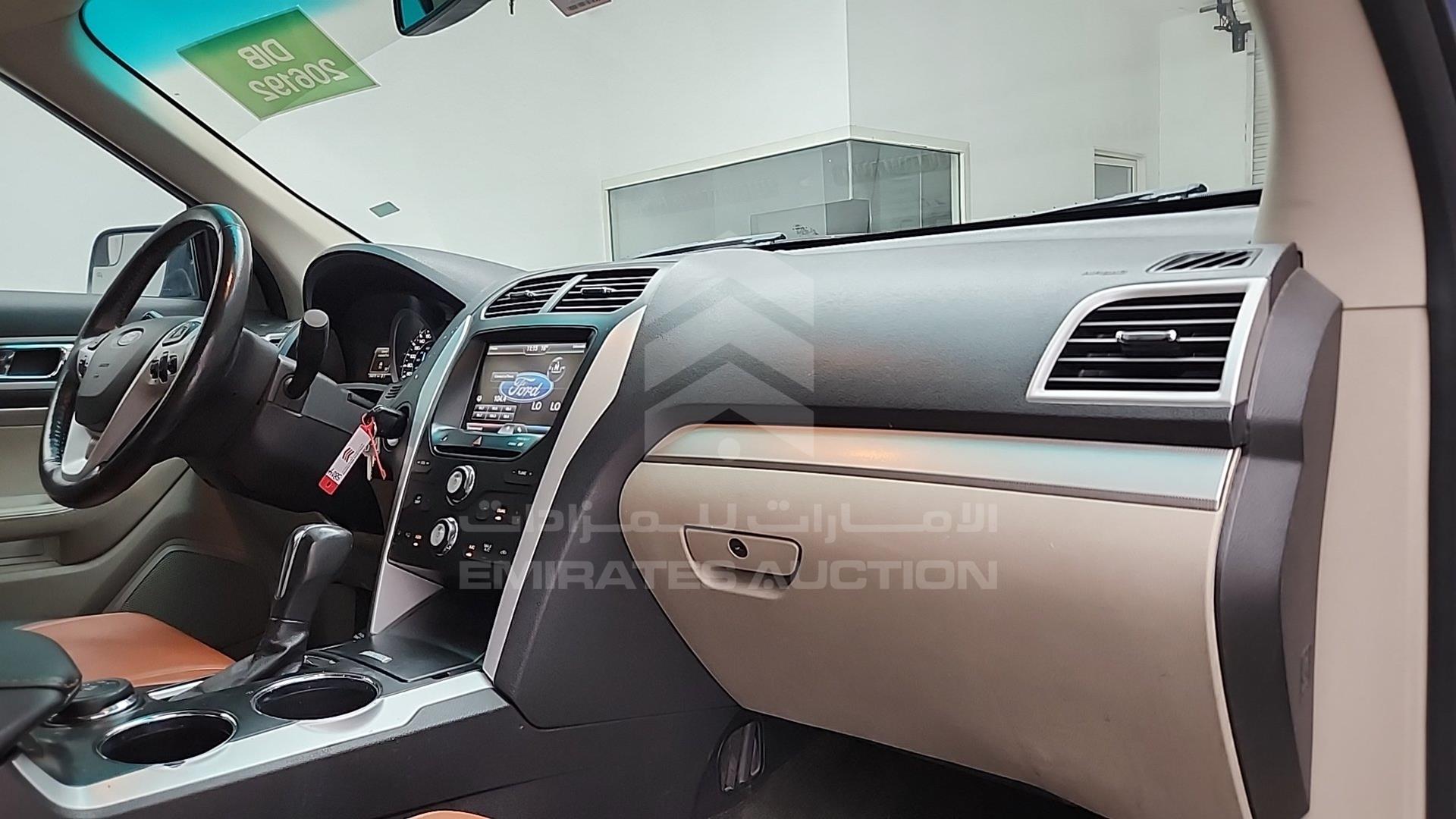 2013 FORD EXPLORER VIN: 1FM5K8D86DGC22727