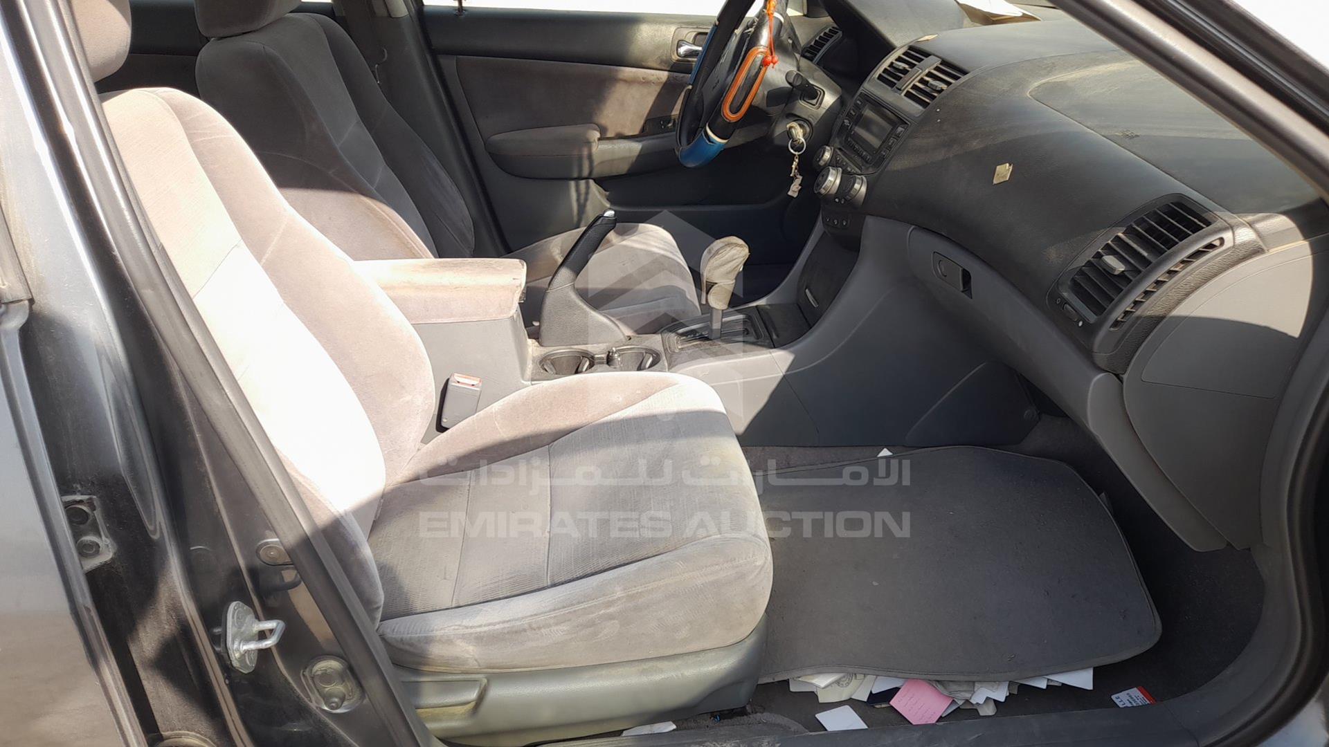 2006 HONDA ACCORD VIN: JHMCM565X6C414135