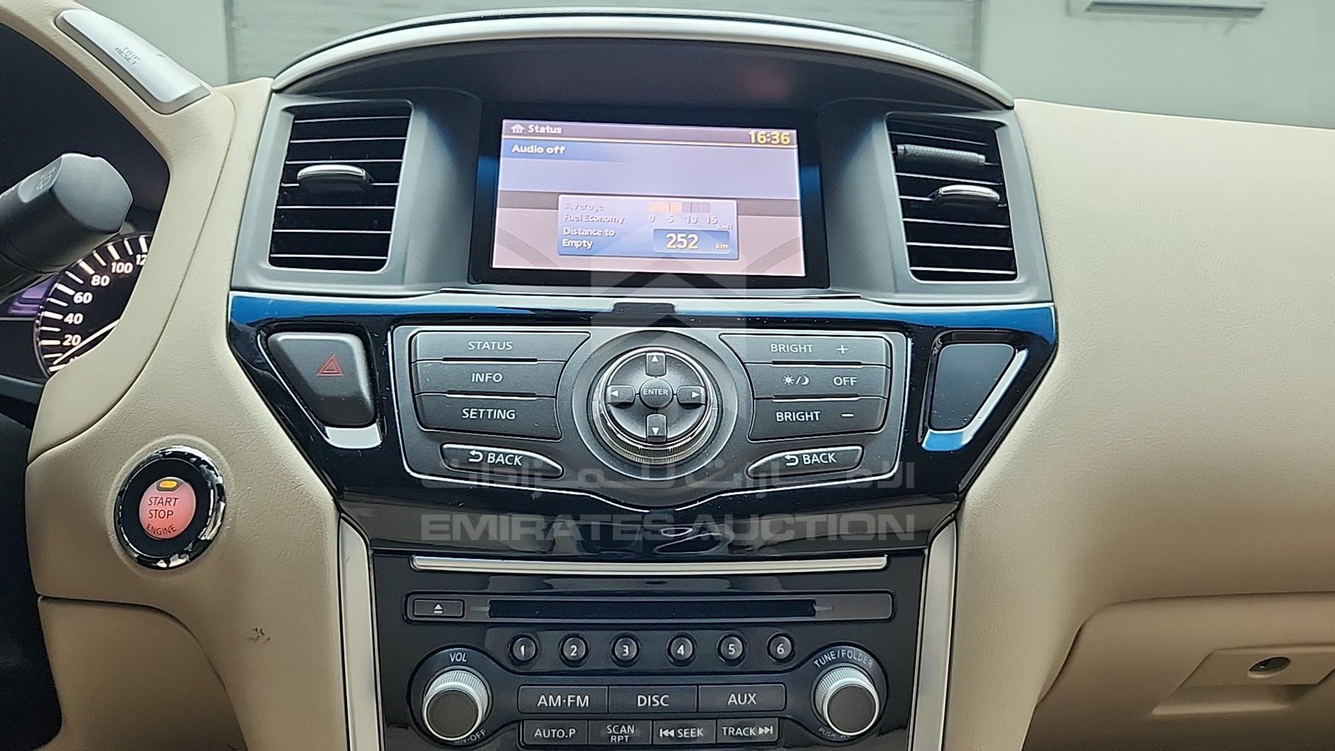 2016 NISSAN PATHFINDER VIN: 5N1AR2M53GC609082